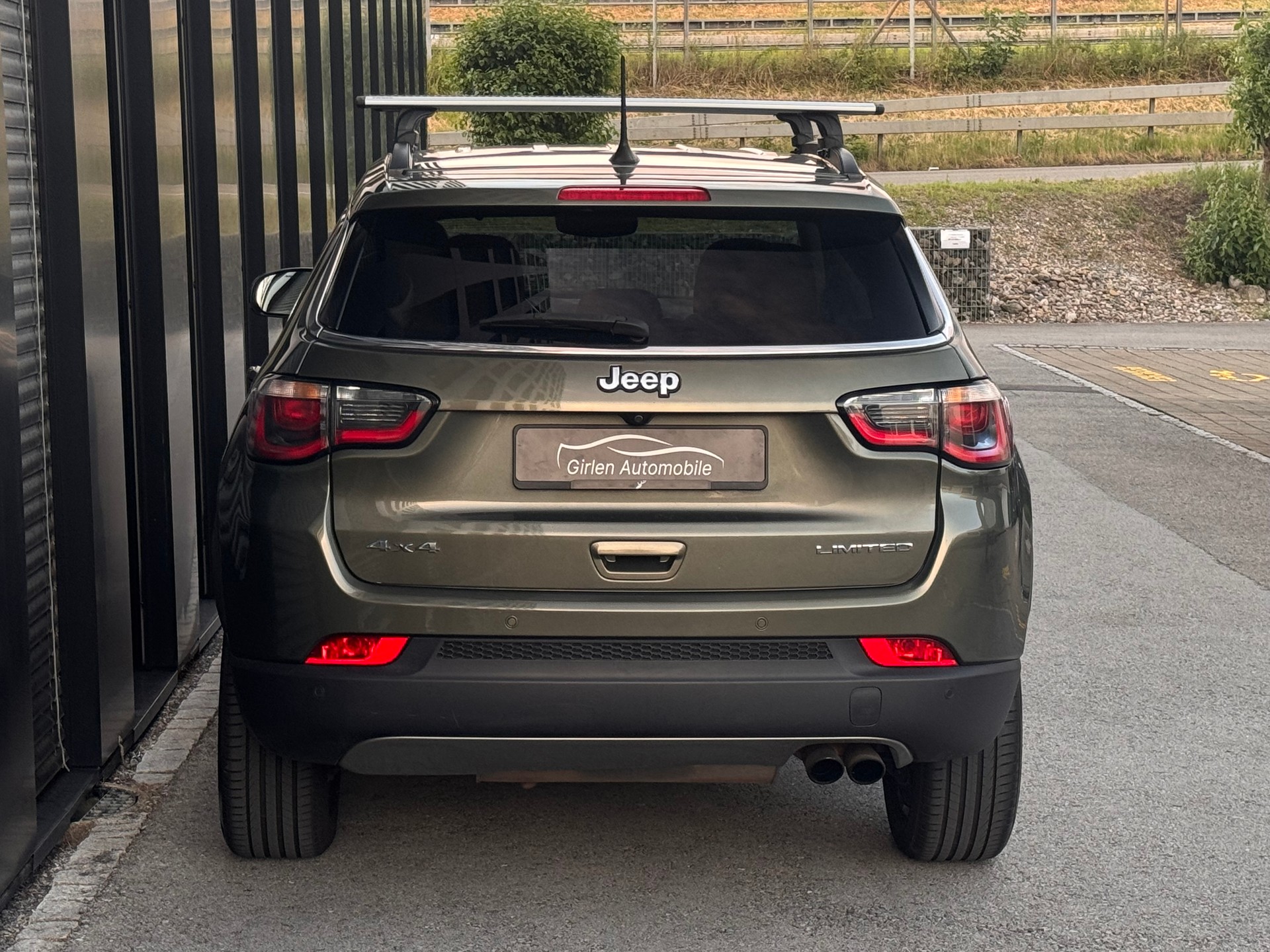 JEEP Compass 1.4 Turbo Limited AWD 9ATX-image-11