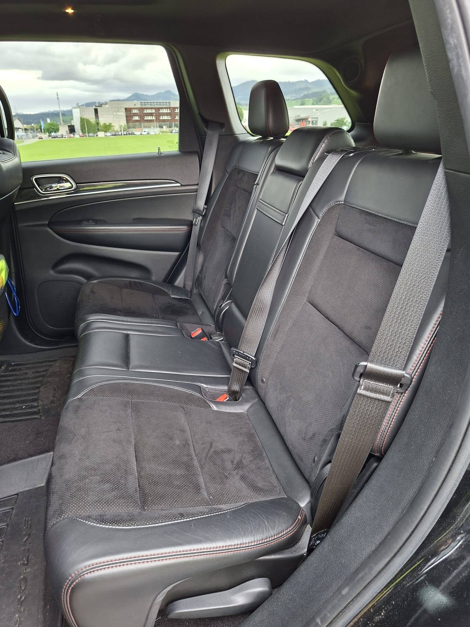 JEEP Grand Cherokee 3.0 CRD Trailhawk Automatic-image-8