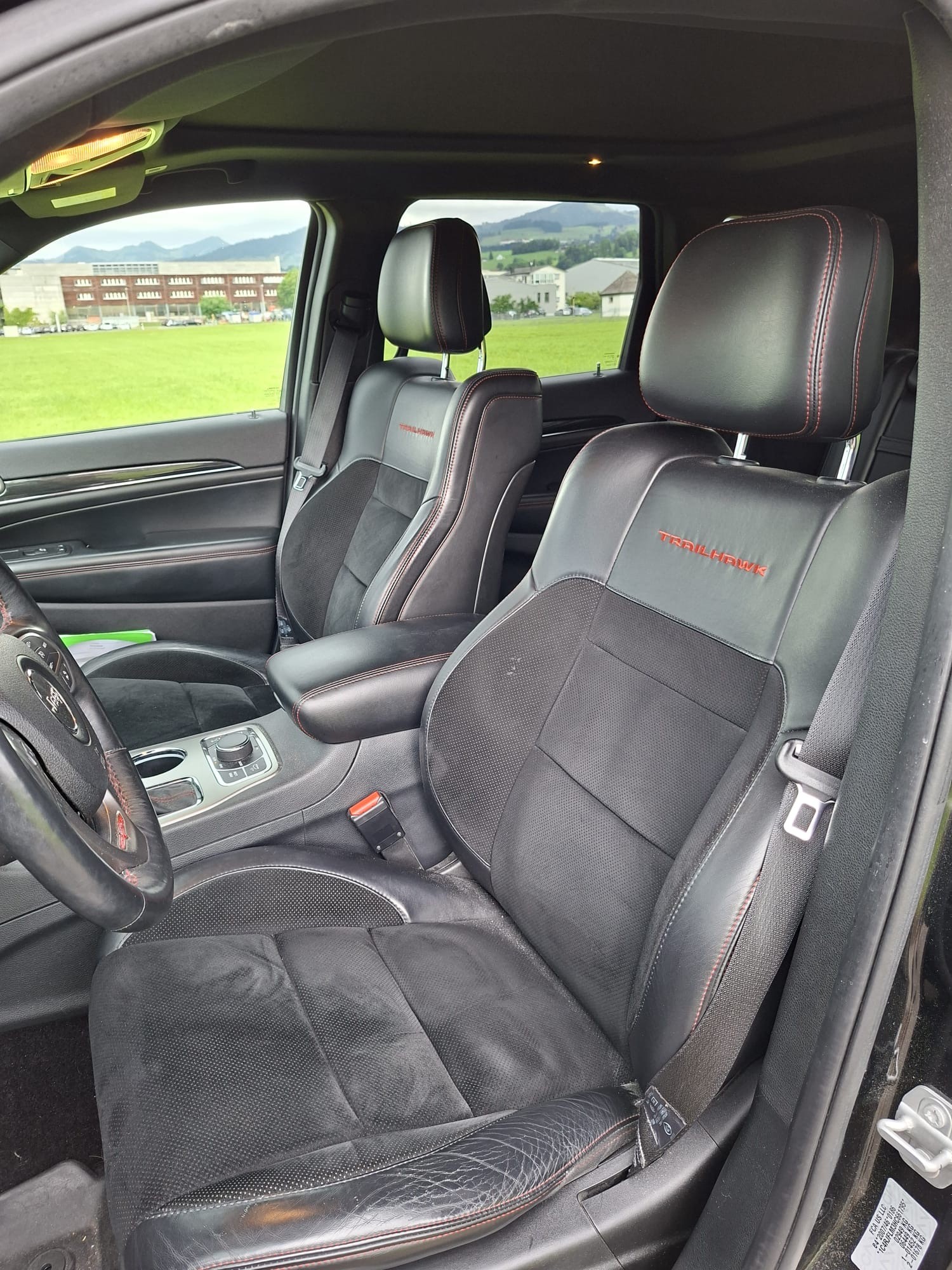 JEEP Grand Cherokee 3.0 CRD Trailhawk Automatic-image-7
