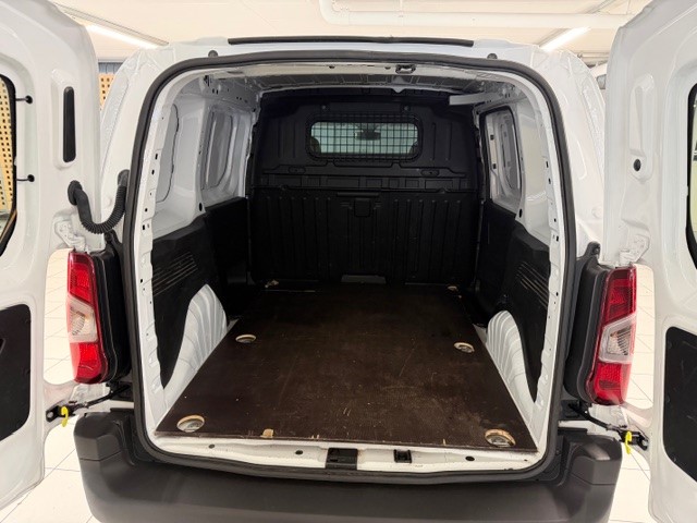 PEUGEOT Partner 1.5 Blue HDi s/s Premium 650kg-image-8