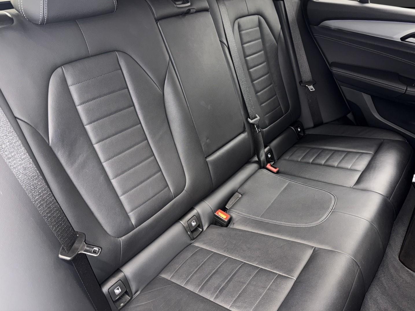 BMW X3 20d xDrive-image-18
