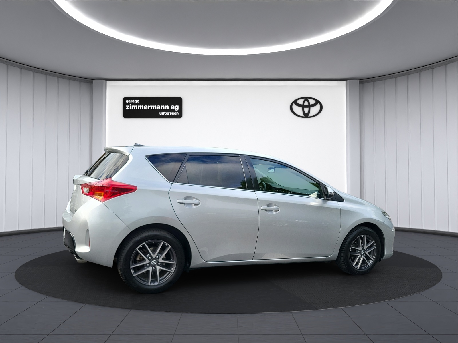 TOYOTA Auris 1.6 VMa Trend MultiDrive-image-5