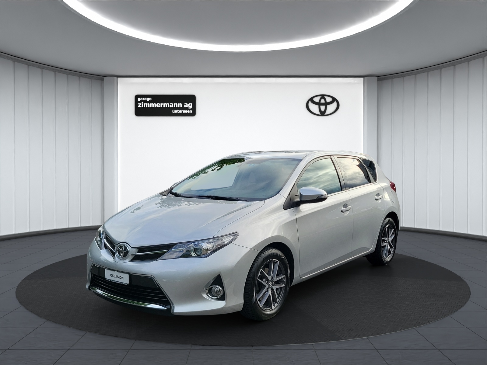 TOYOTA Auris 1.6 VMa Trend MultiDrive-image-0