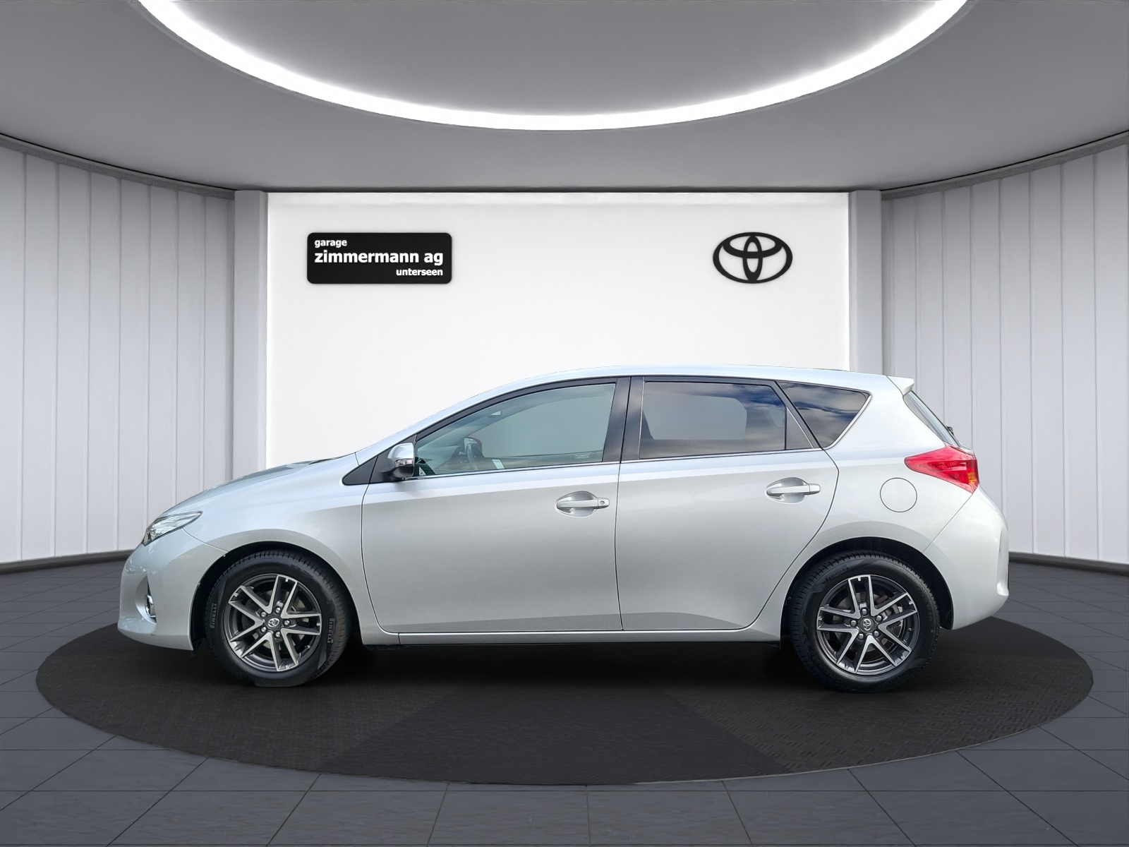 TOYOTA Auris 1.6 VMa Trend MultiDrive-image-10