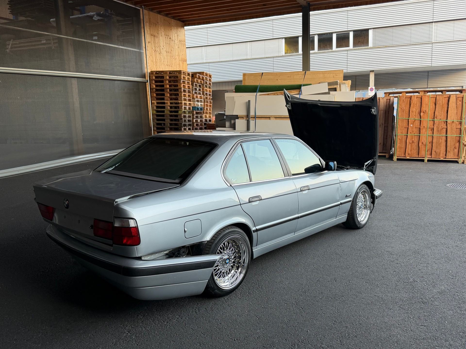 BMW 520i 24V Executive-image-2