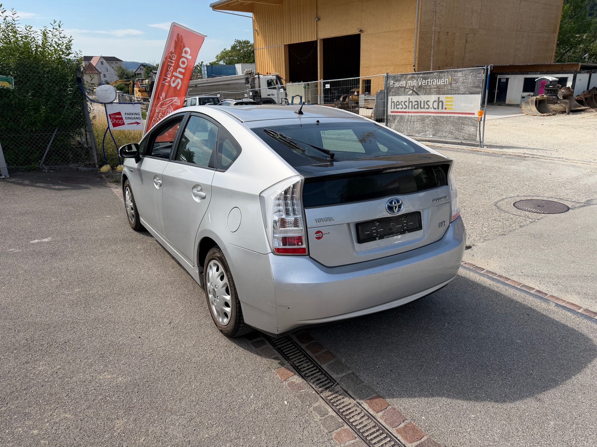 TOYOTA Prius 1.8 16V HSD Sol-image-1