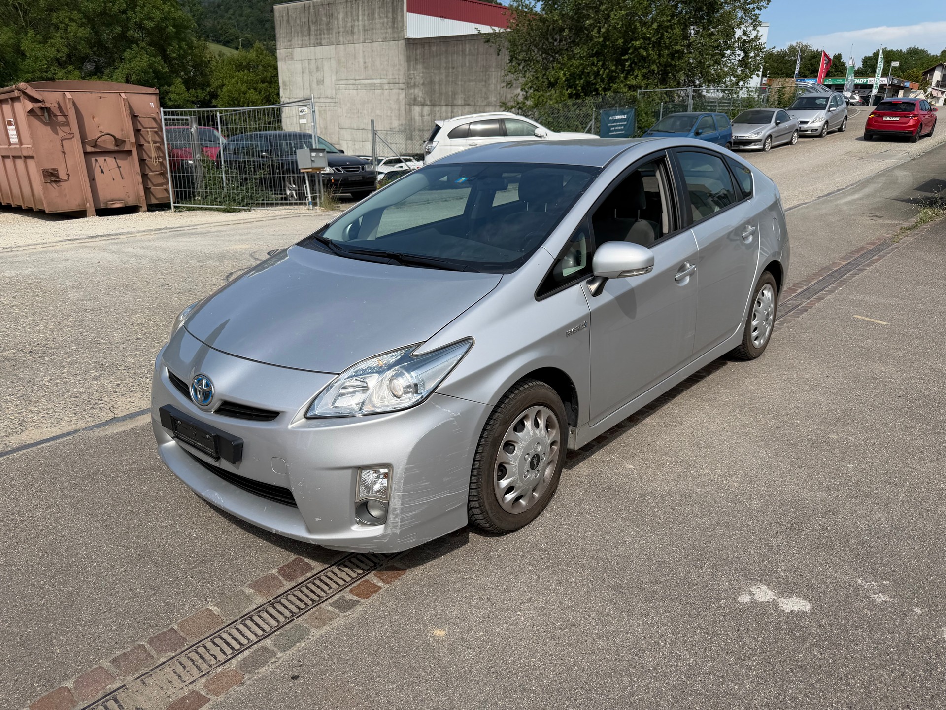 TOYOTA Prius 1.8 16V HSD Sol-image-0