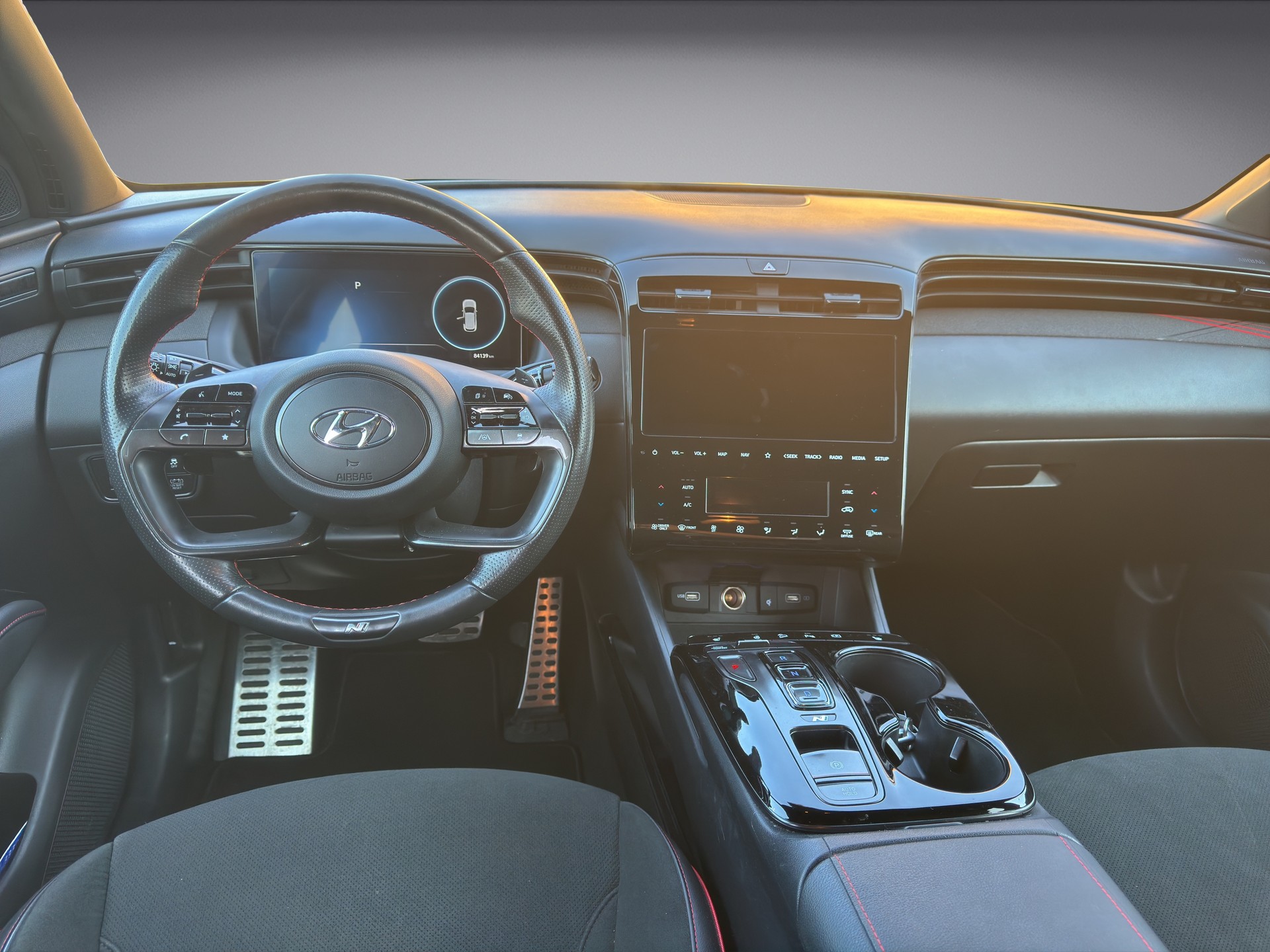 HYUNDAI Tucson 1.6 T-GDi HEV N-Line 4WD-image-8