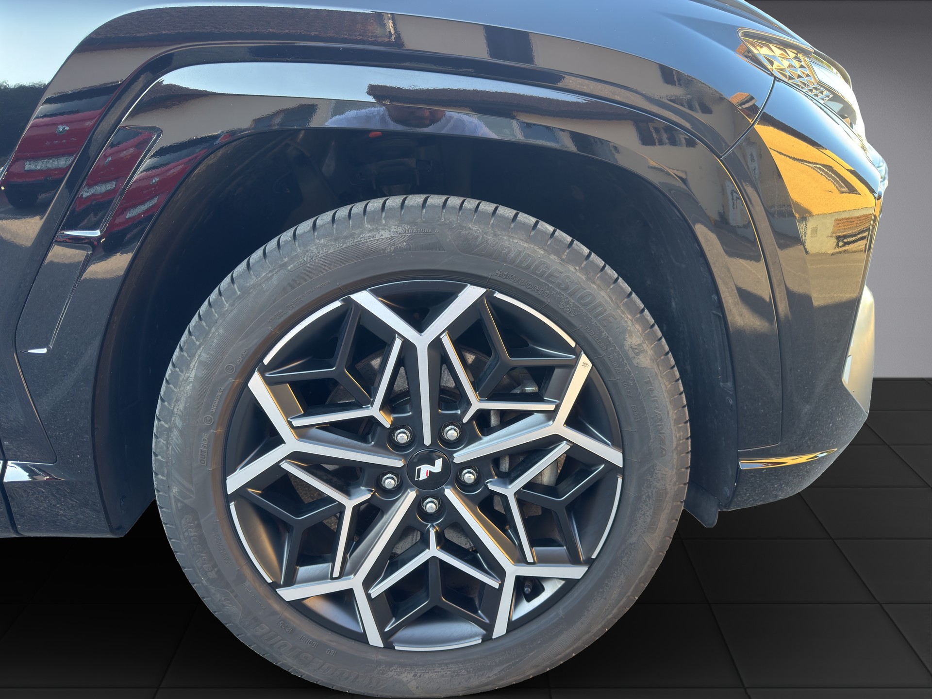 HYUNDAI Tucson 1.6 T-GDi HEV N-Line 4WD-image-4