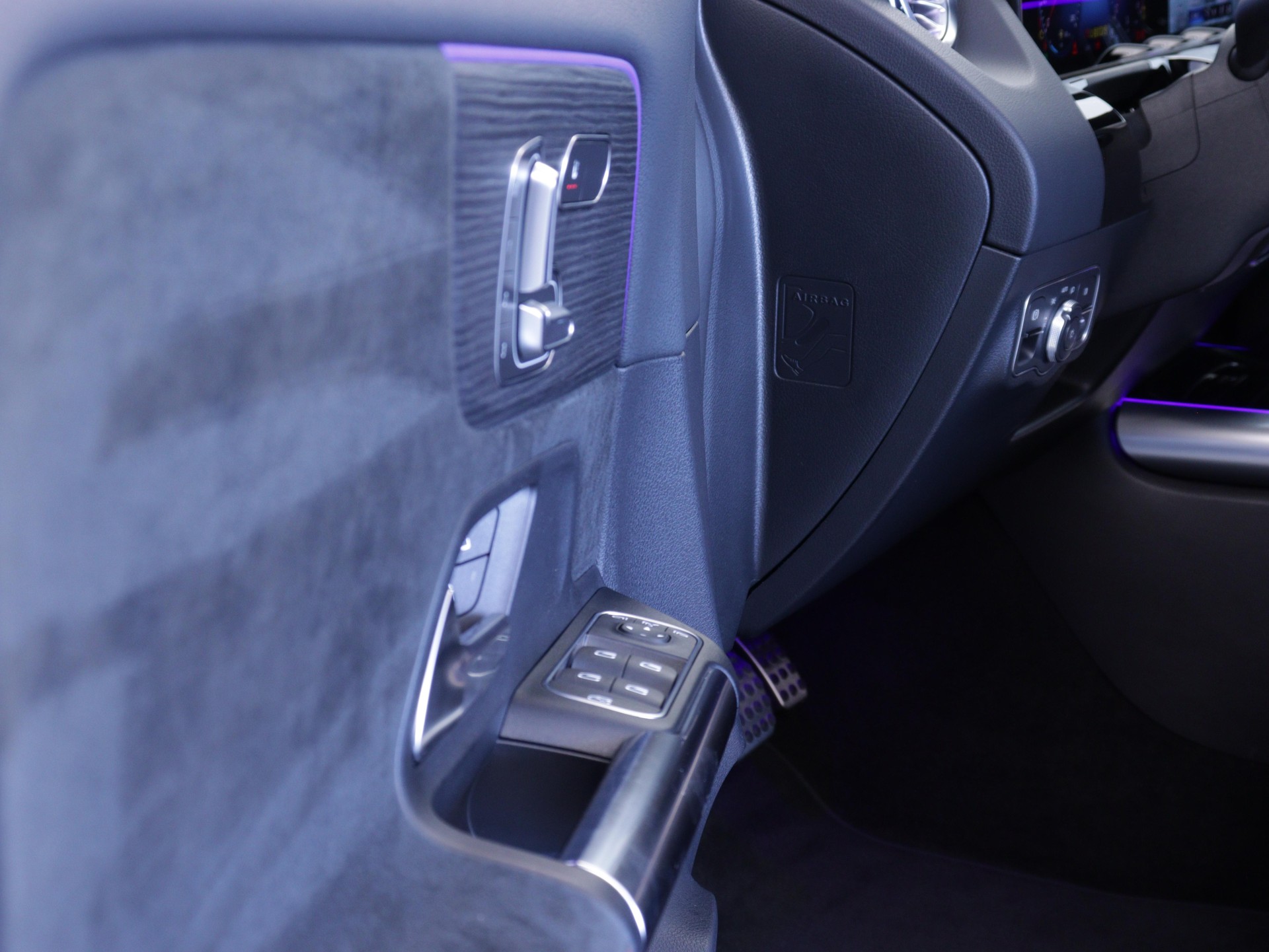 MERCEDES-BENZ GLA 35 AMG 4matic-image-7