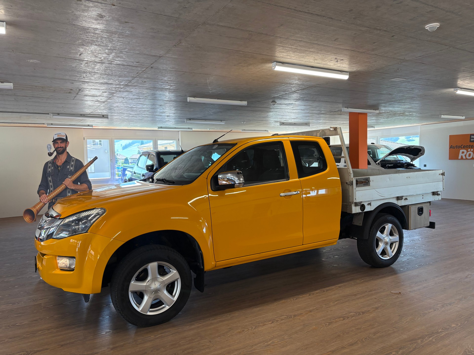 ISUZU D-MAX 2.5 SpaceCab Solar 4x4 A-image-2