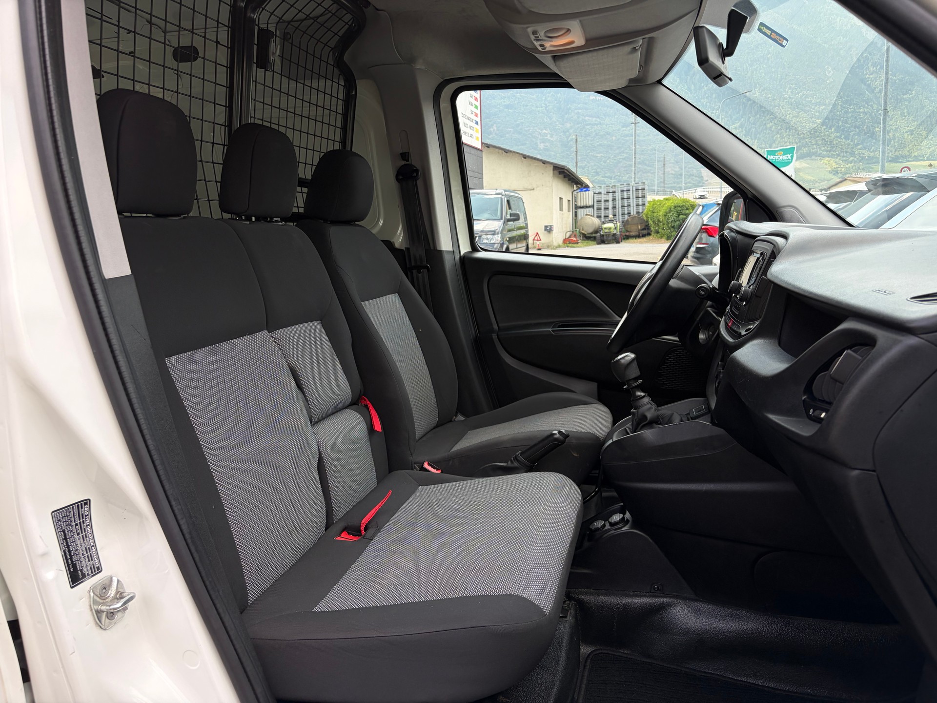 FIAT Doblò 1.4 MPI Cargo Starter-image-11