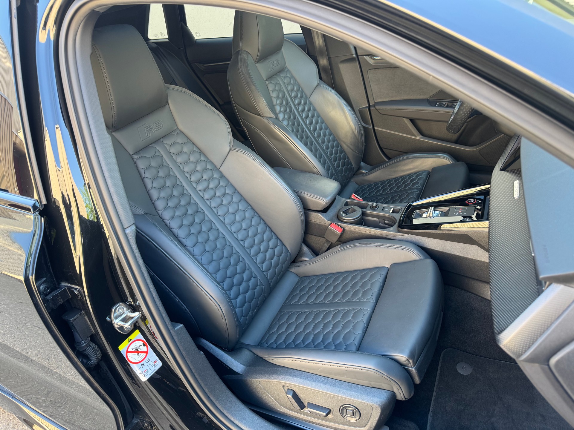 AUDI RS3 Sportback 2.5 TSI quattro S-tronic*Panoramadach*Head Up Display*-image-8