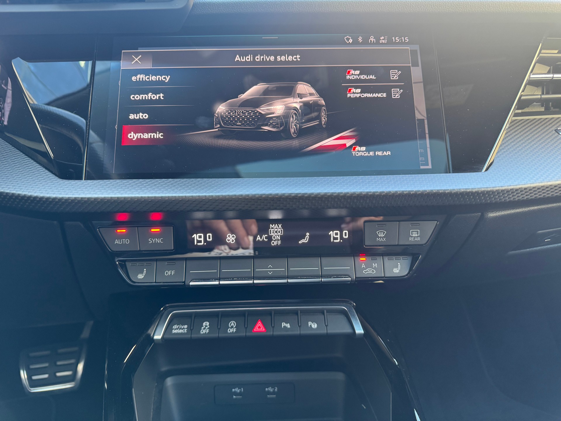 AUDI RS3 Sportback 2.5 TSI quattro S-tronic*Panoramadach*Head Up Display*-image-13