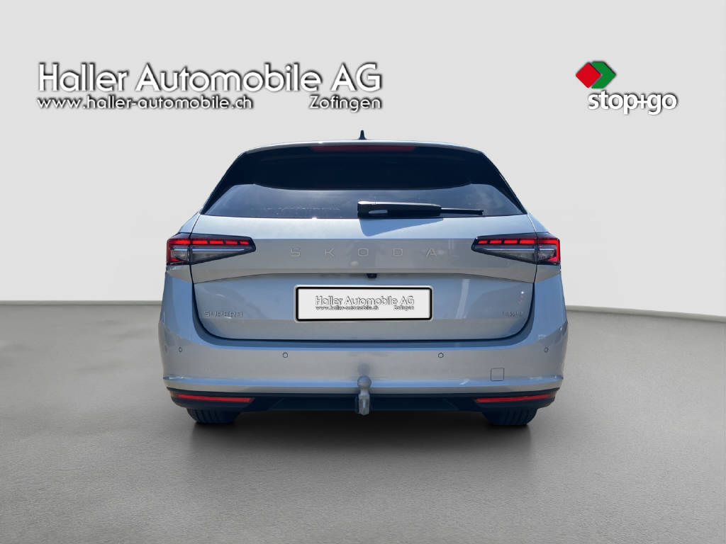 SKODA Superb Combi 2.0 TDI Selection 4x4 DSG-image-3