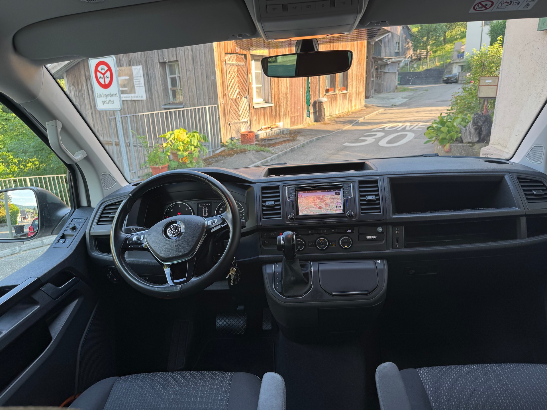 VW T6 2.0 TDI 150 TL Liberty DSG-image-3