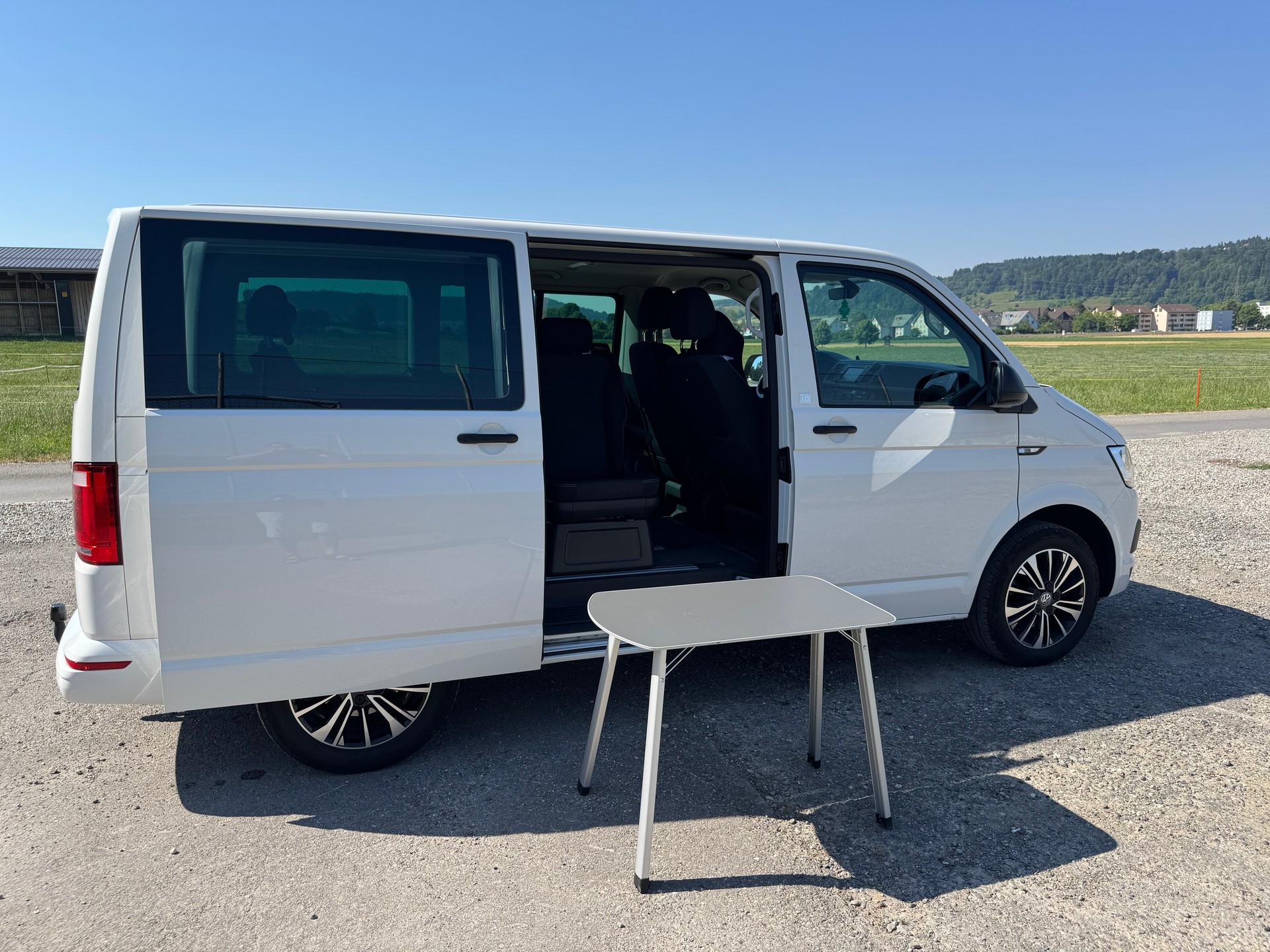VW T6 2.0 TDI 150 TL Liberty DSG-image-1