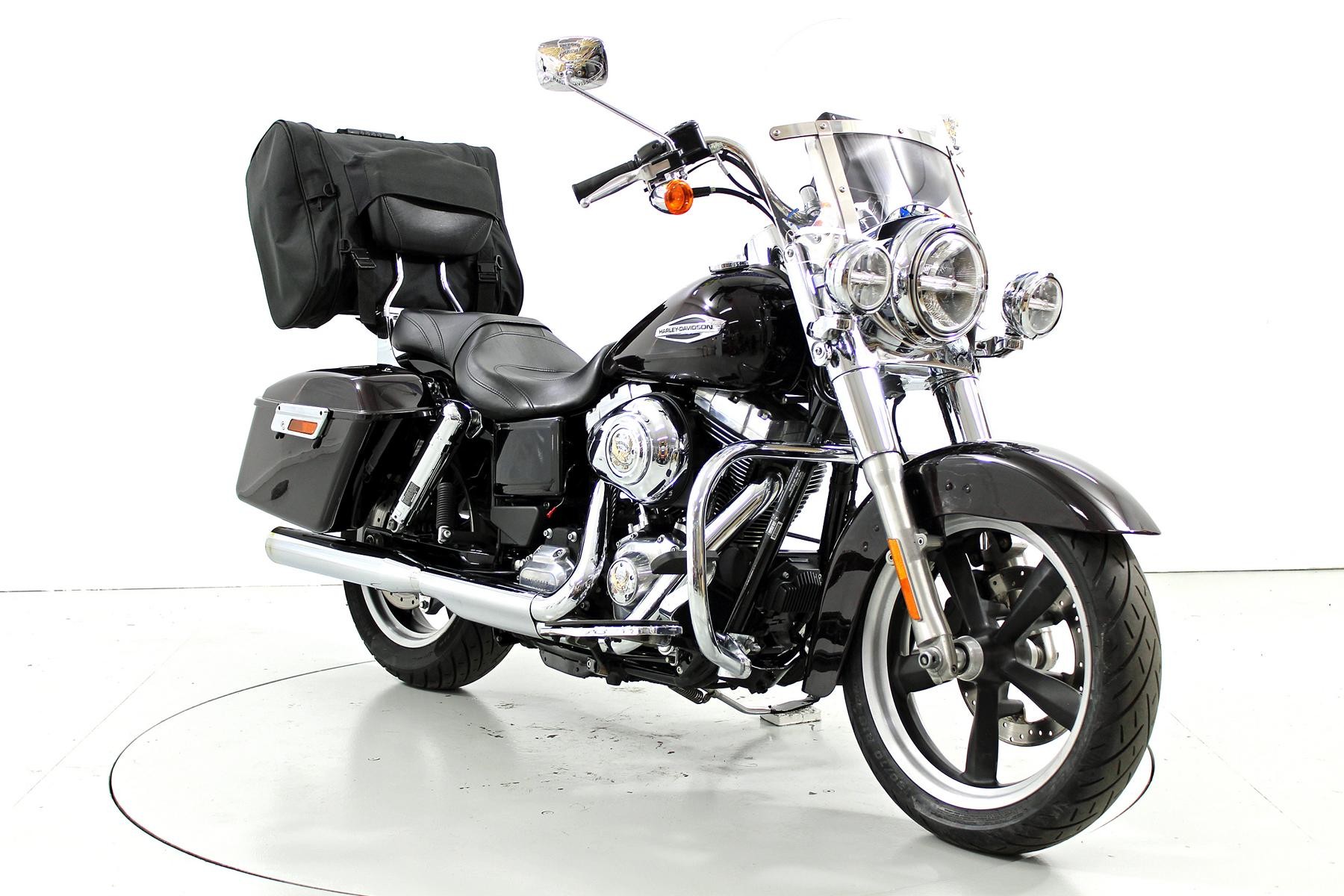 HARLEY-DAVIDSON FLD 103-showroom-element-1