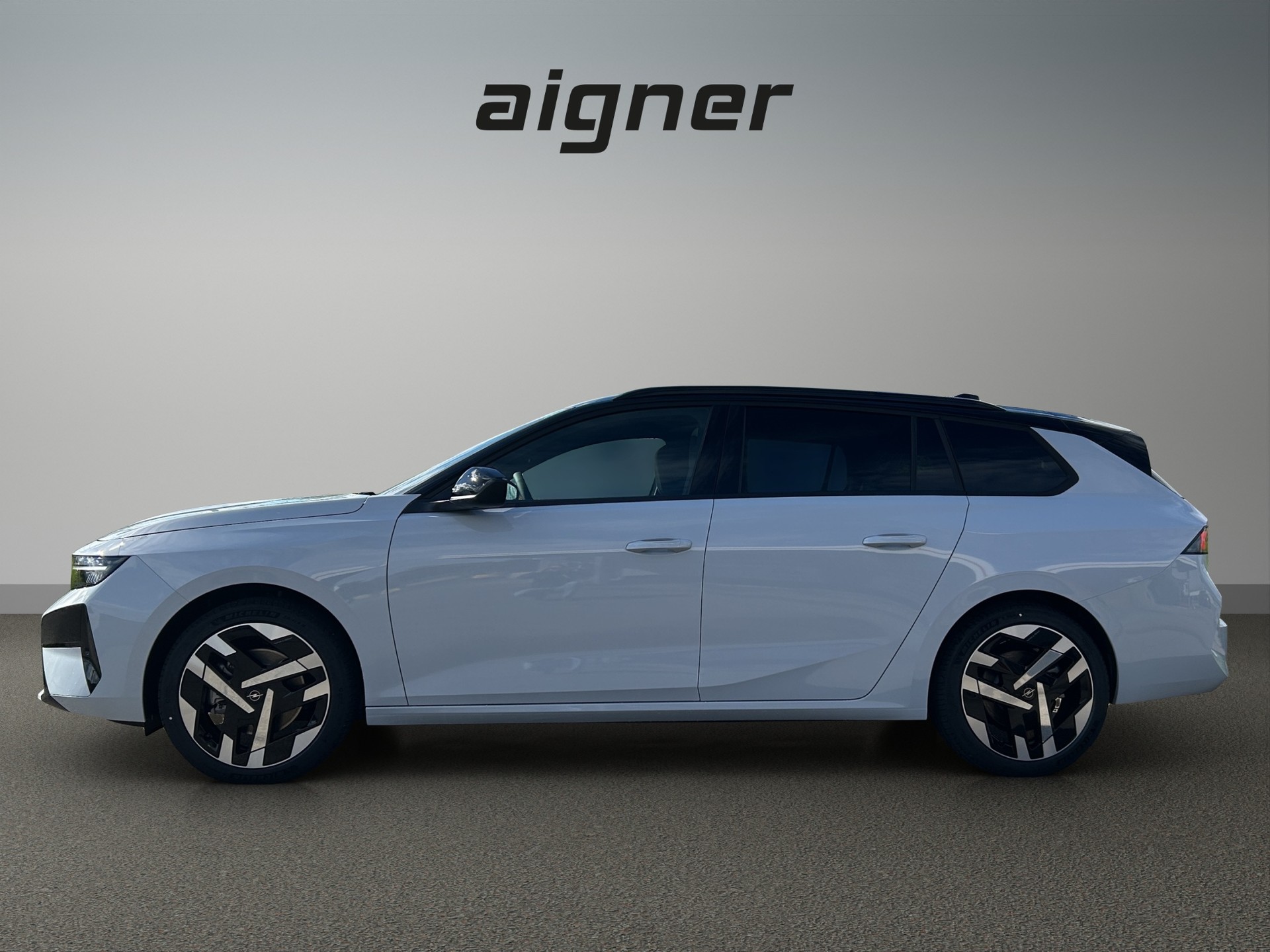 OPEL Astra-e Sports Tourer Ultimate-image-1