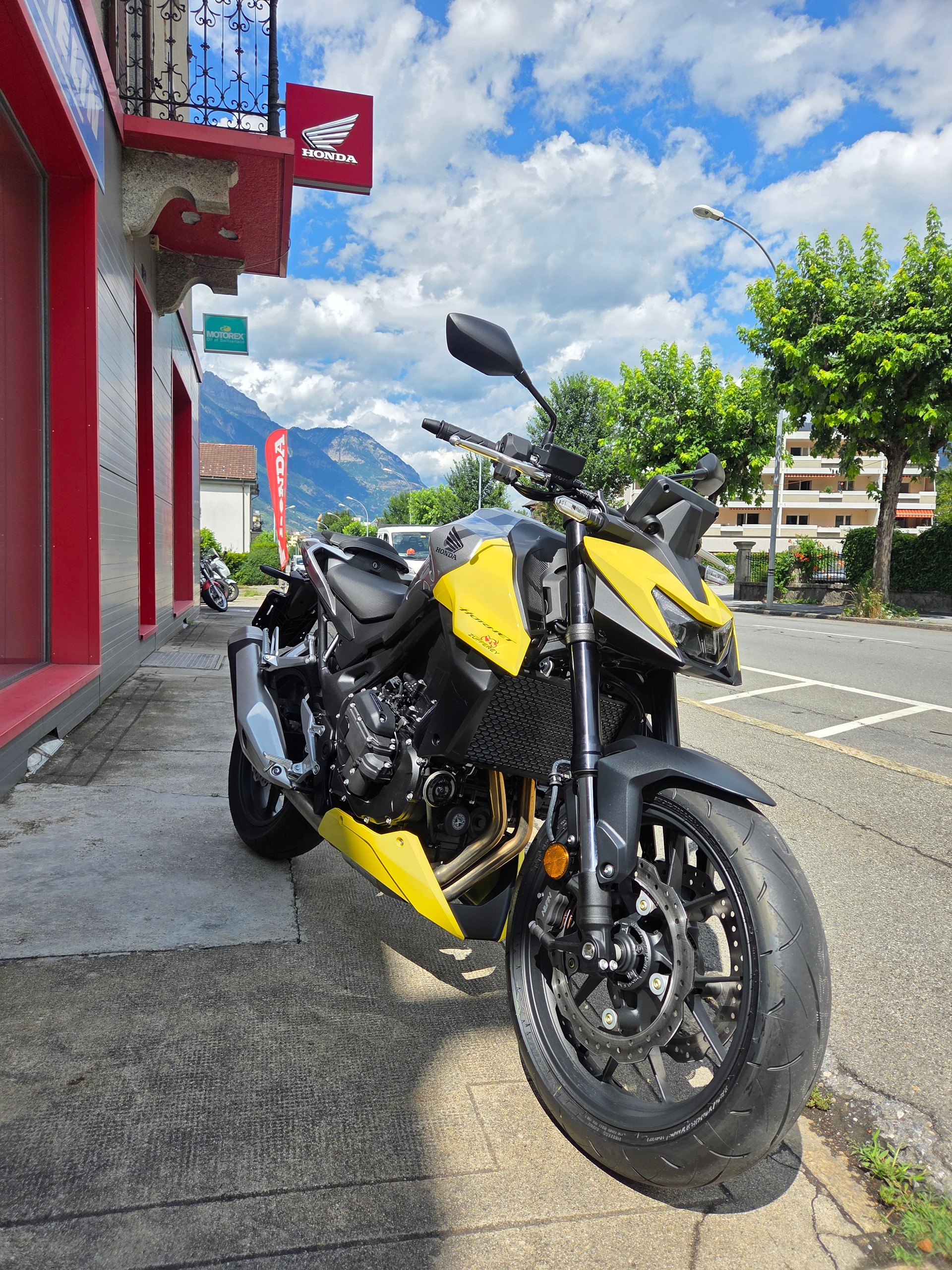 HONDA CB 750 Hornet