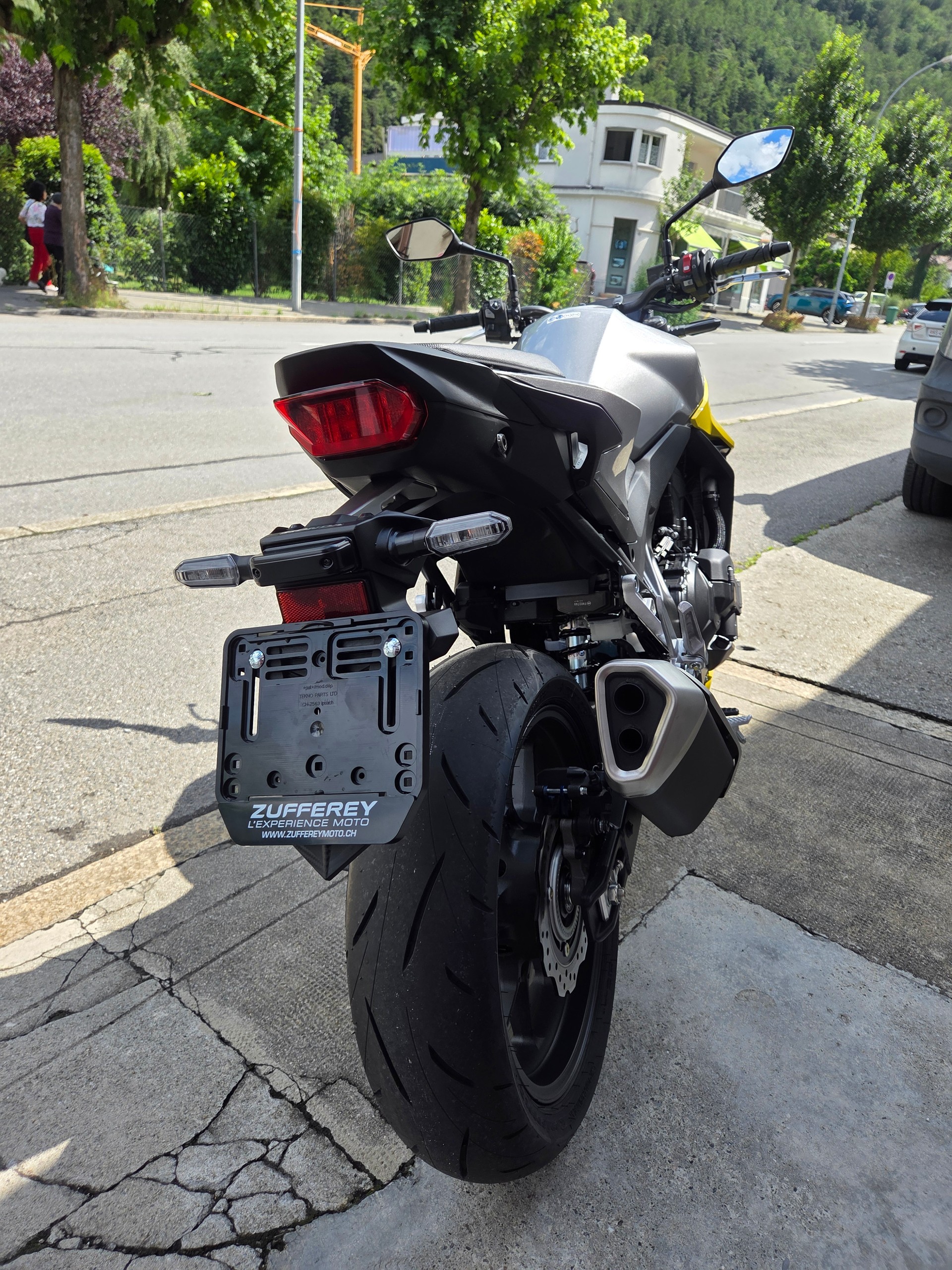 HONDA CB 750 Hornet-image-3