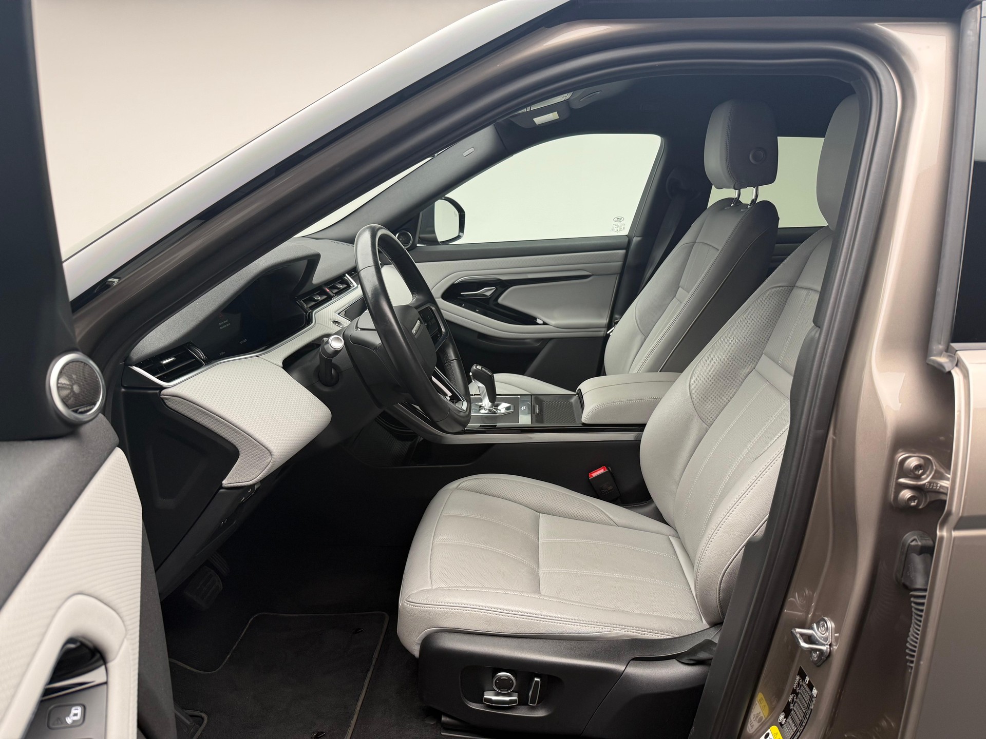 LAND ROVER Range Rover Evoque 2.0 D 200 S-image-5