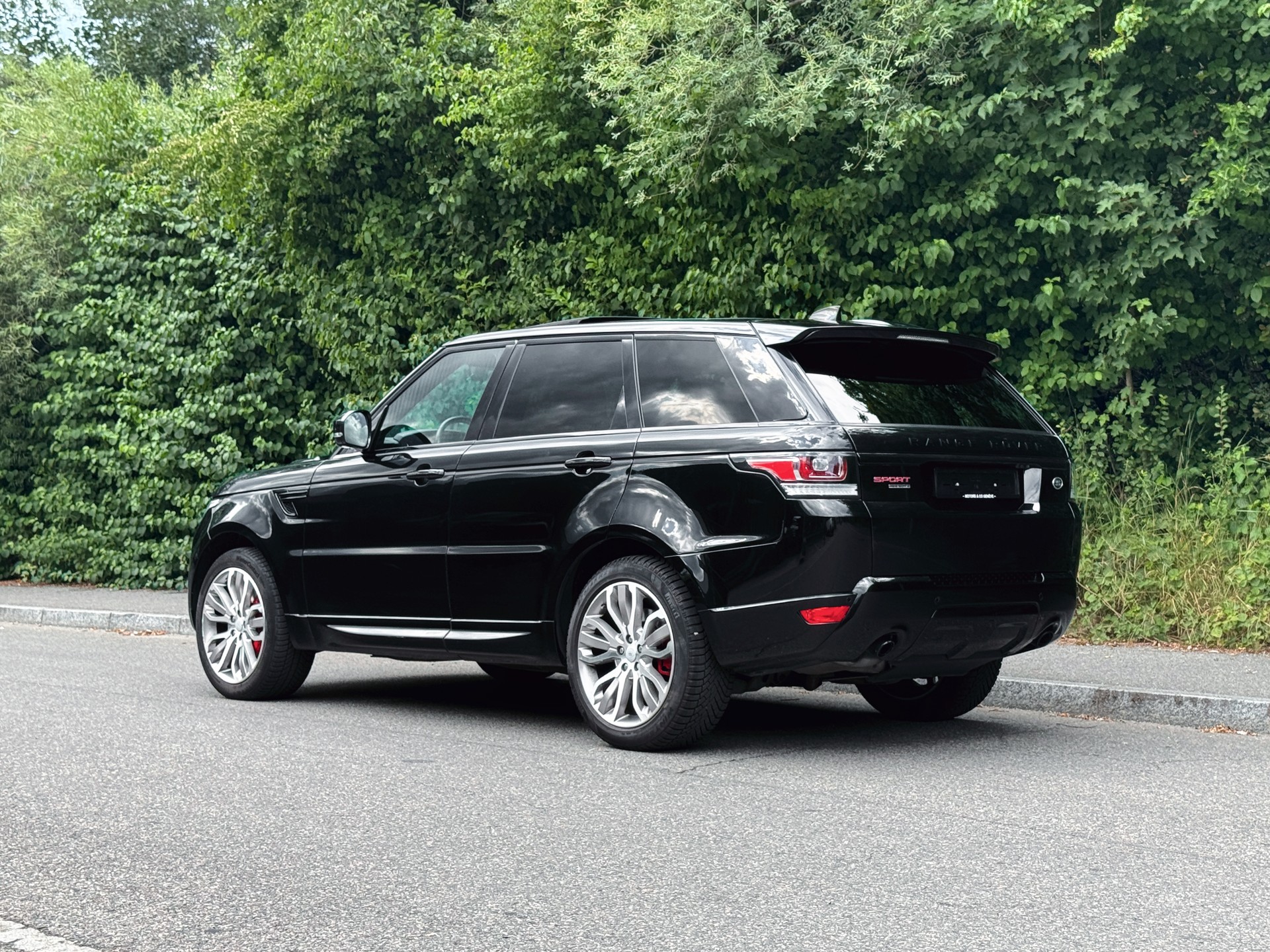 LAND ROVER Range Rover Sport 3.0 SDV6 HSE Dynamic Automatic-image-3