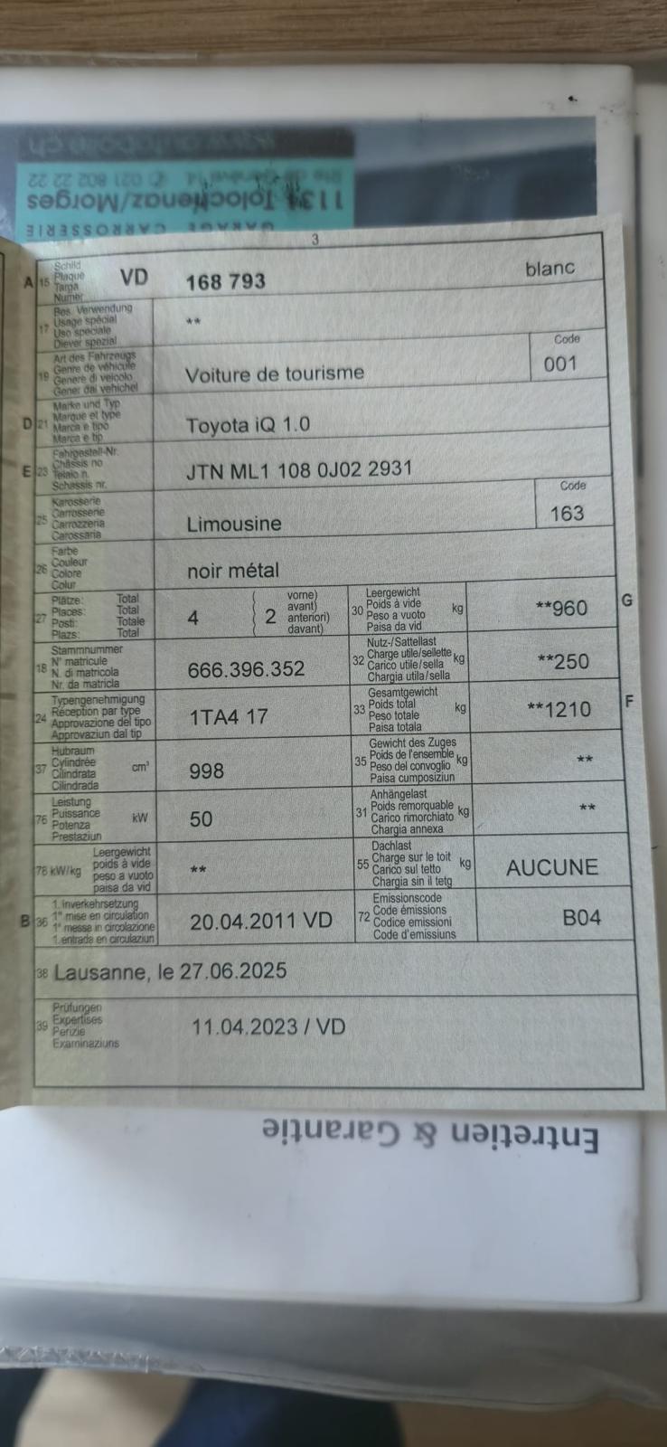 TOYOTA iQ 1.0 VVT-i Linea Terra-image-12