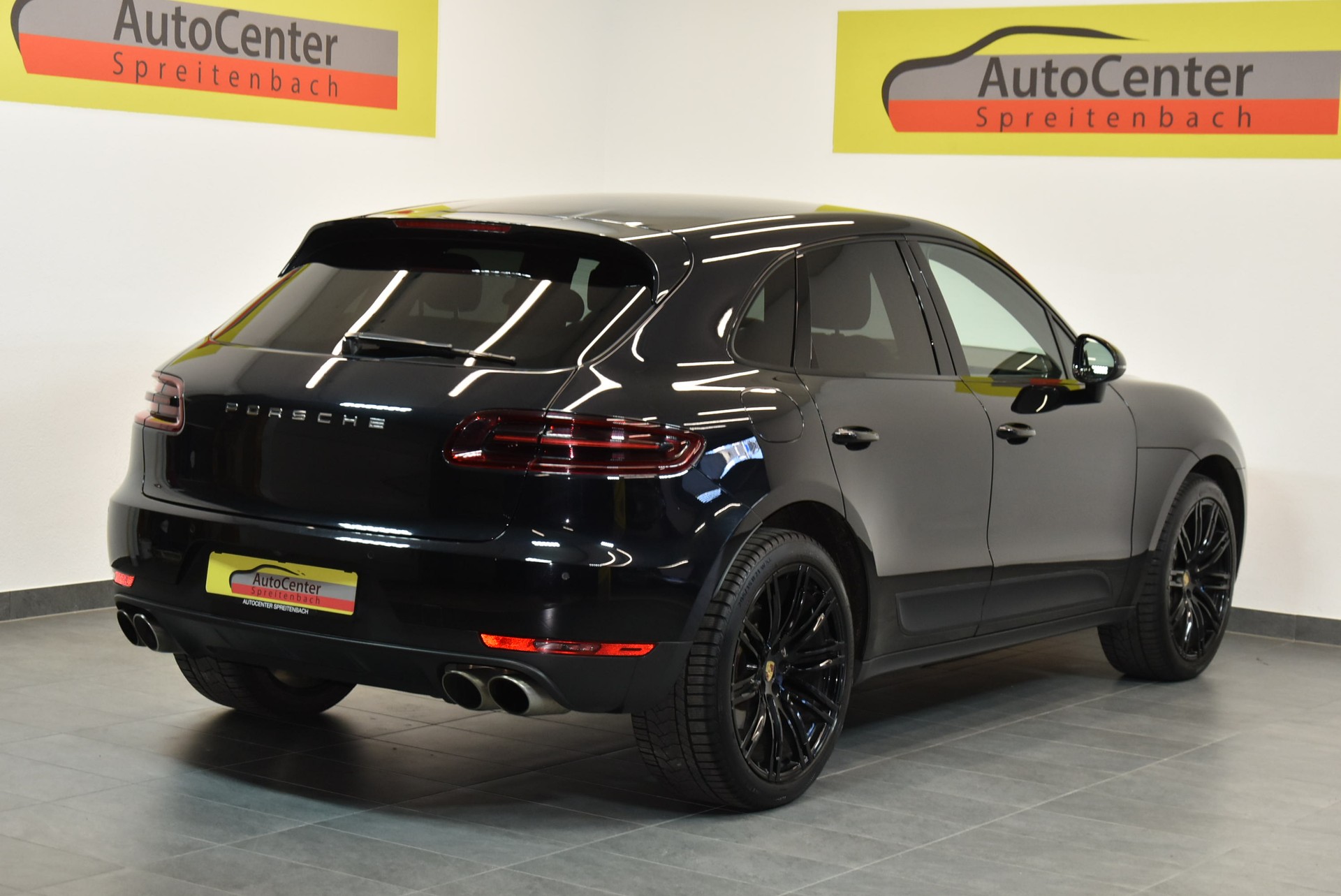 PORSCHE Macan S PDK-image-13