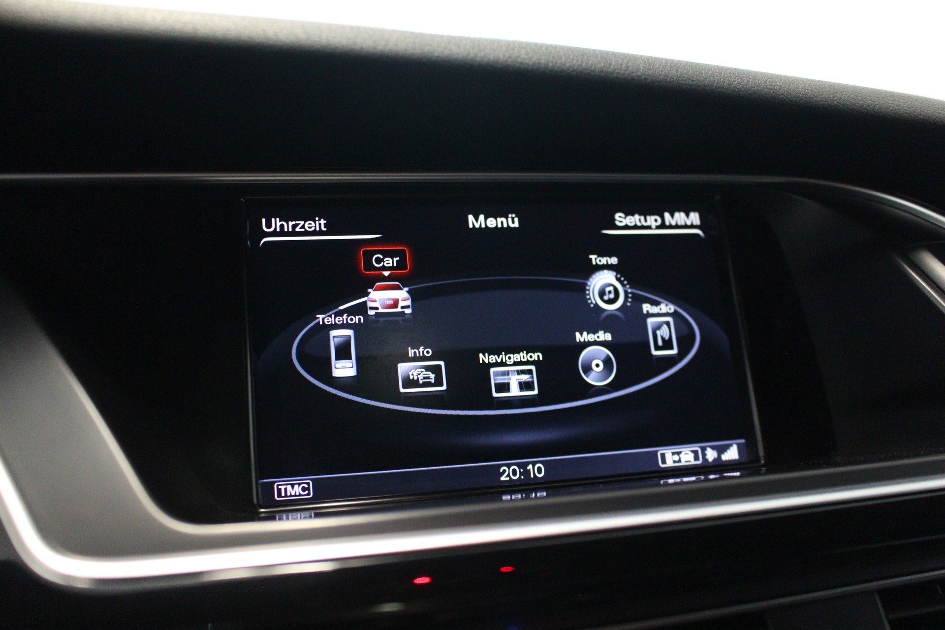 AUDI RS4 Avant 4.2 V8 FSI quattro S-Tronic-image-14