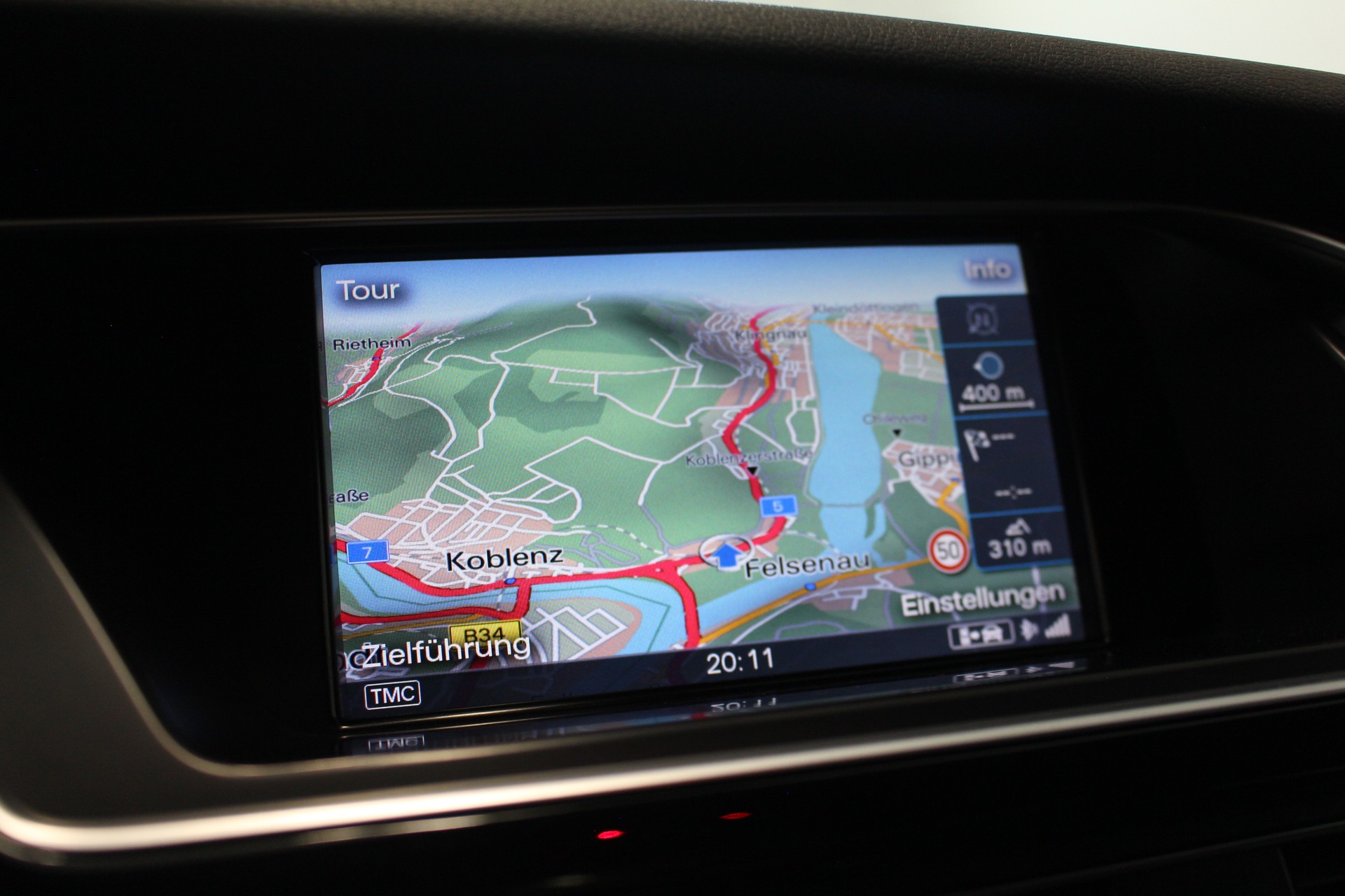 AUDI RS4 Avant 4.2 V8 FSI quattro S-Tronic-image-15