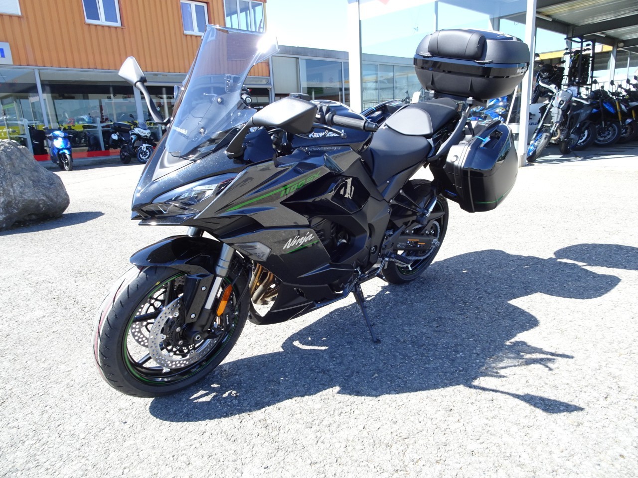 KAWASAKI Ninja 1100 SX Tourer +-showroom-element-3