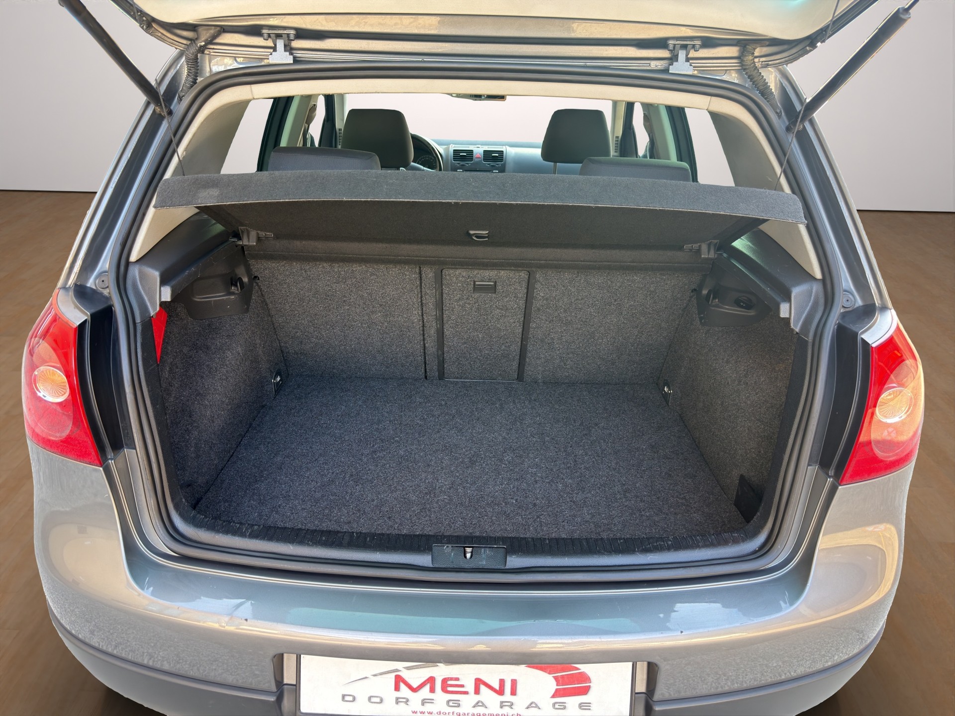 VW Golf 2.0 TDI GT Sport 4Motion-image-15