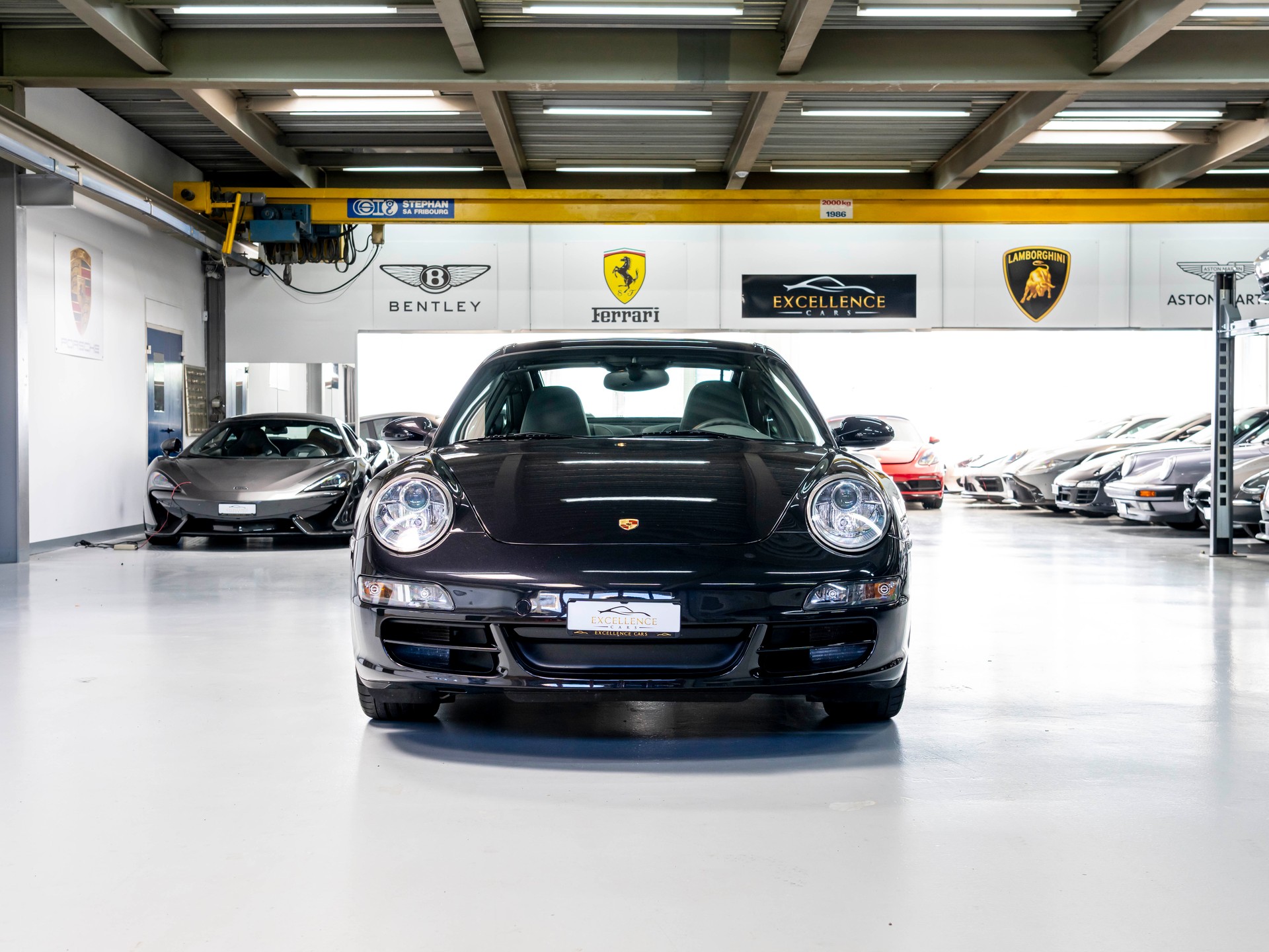PORSCHE 911 Targa 4-image-1