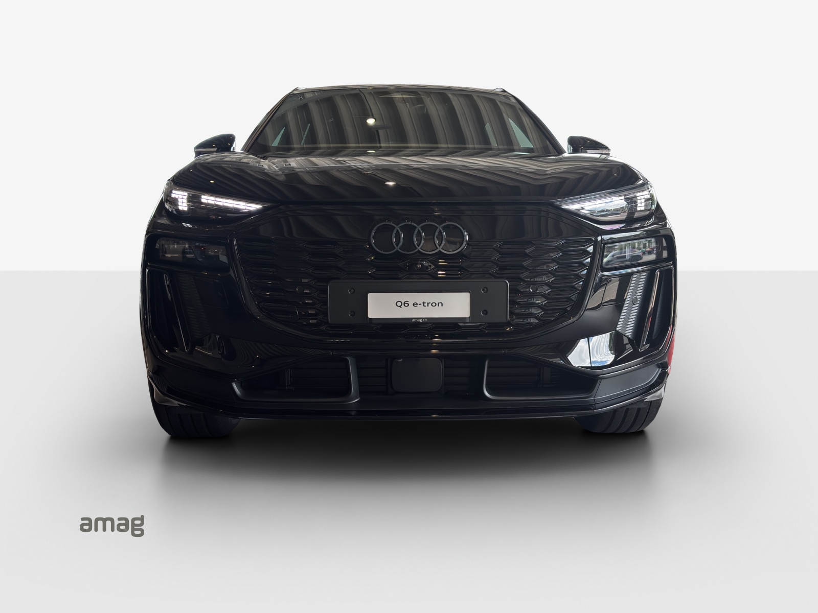 AUDI Q6 e-tron performance-image-6