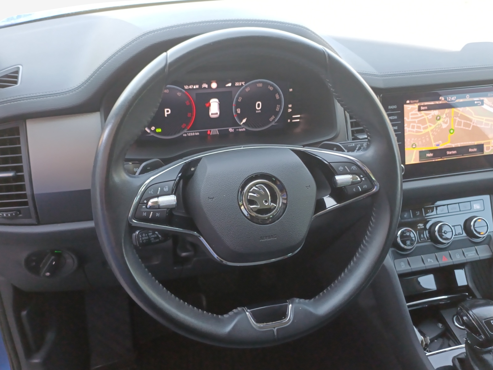SKODA Kodiaq 2.0 TDI CR Clever 4x4 DSG-image-9