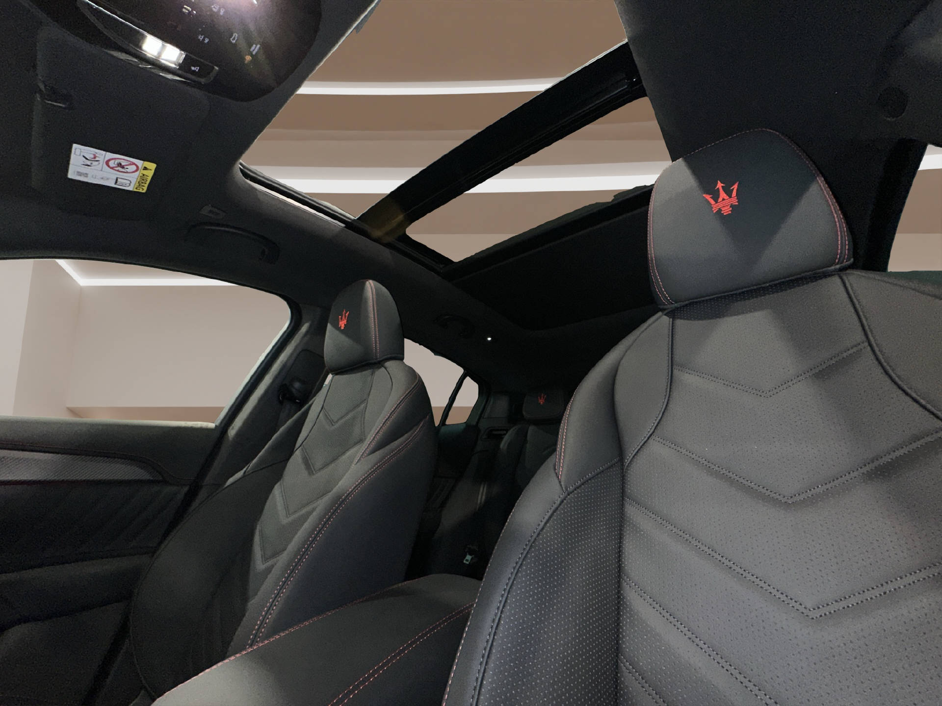 MASERATI Grecale 3.0 V6 Trofeo-image-19