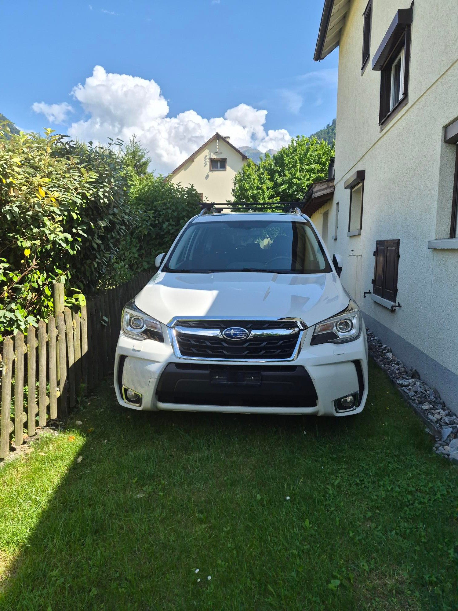 SUBARU 2.0 XT Luxury-image-0