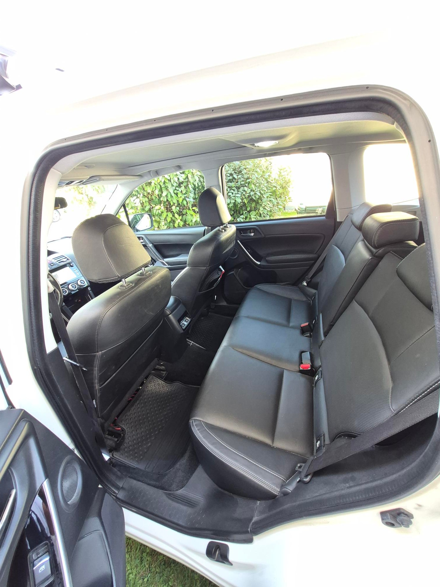 SUBARU 2.0 XT Luxury-image-5