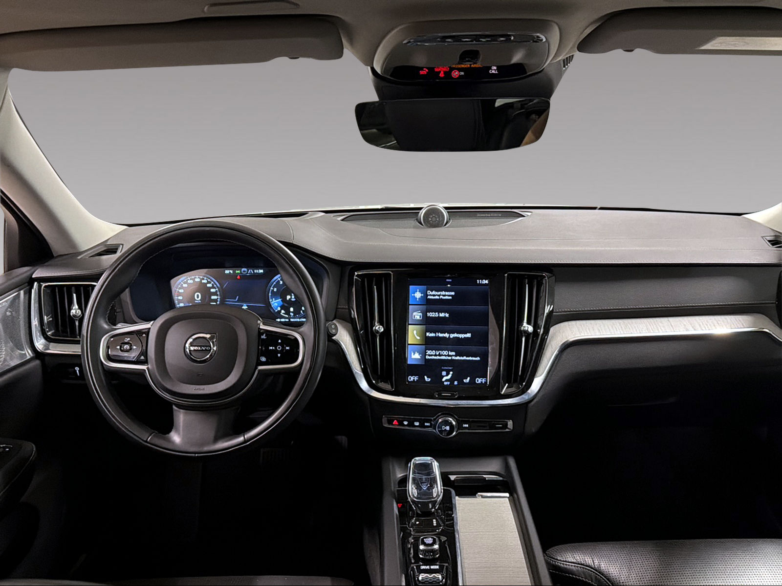 VOLVO V60 2.0 B5 Inscription AWD-image-15