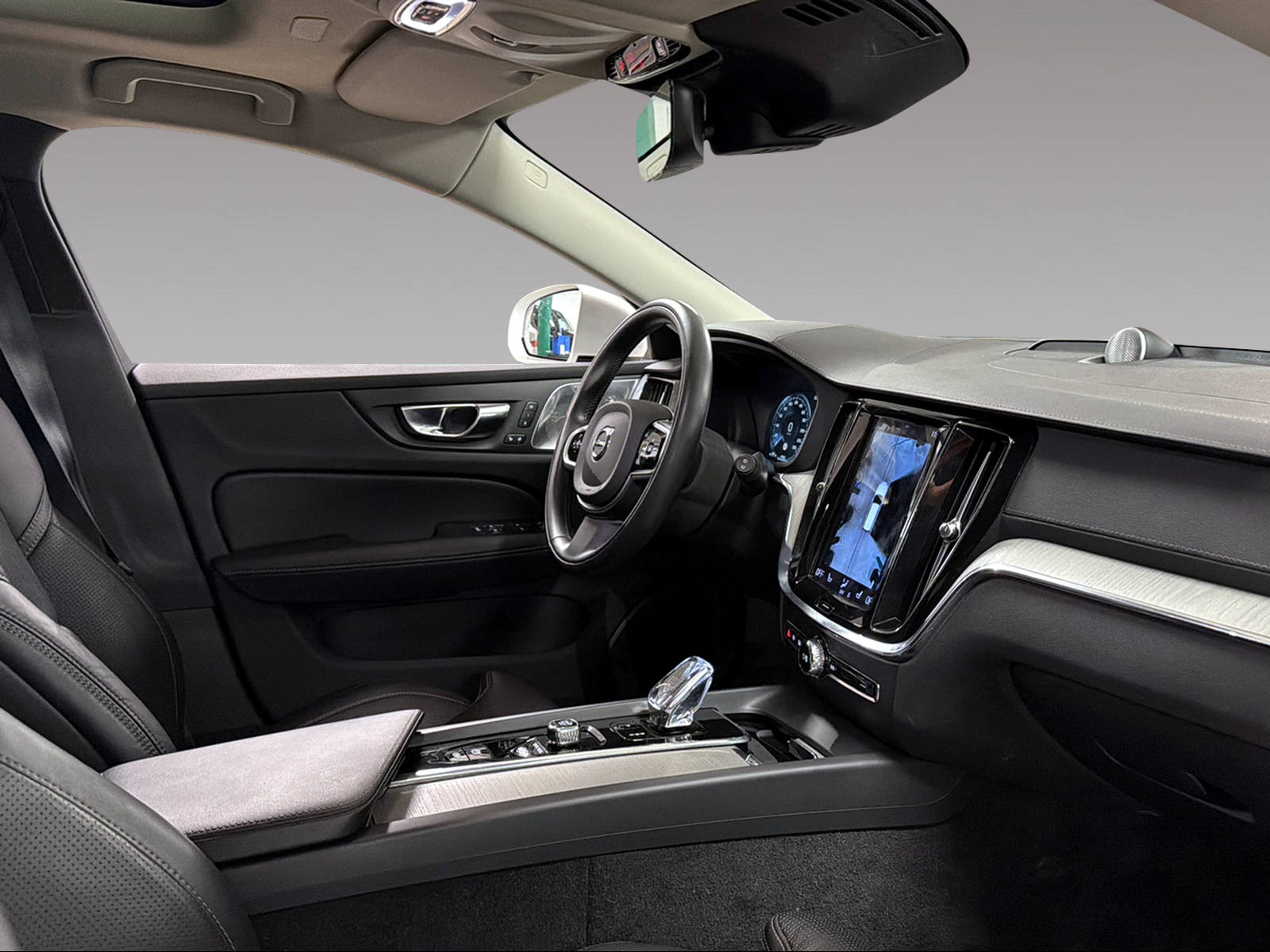 VOLVO V60 2.0 B5 Inscription AWD-image-14