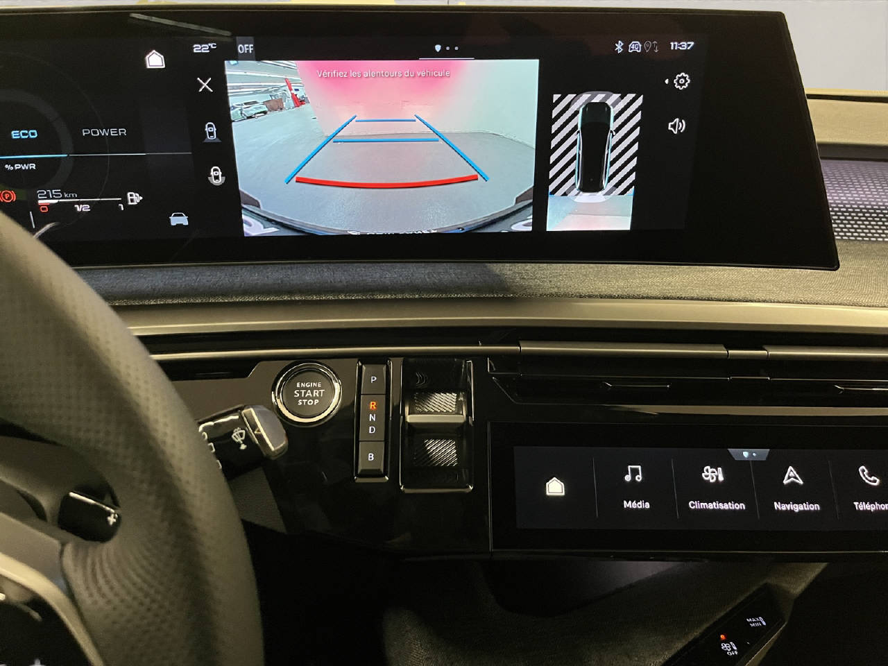 PEUGEOT 5008 1.6 PHEV 225 GT-image-10
