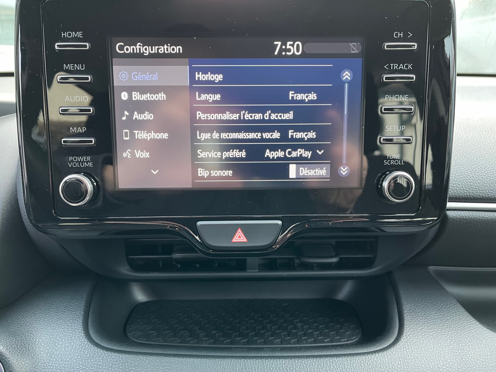TOYOTA Yaris 1.5 Trend e-CVT-image-10