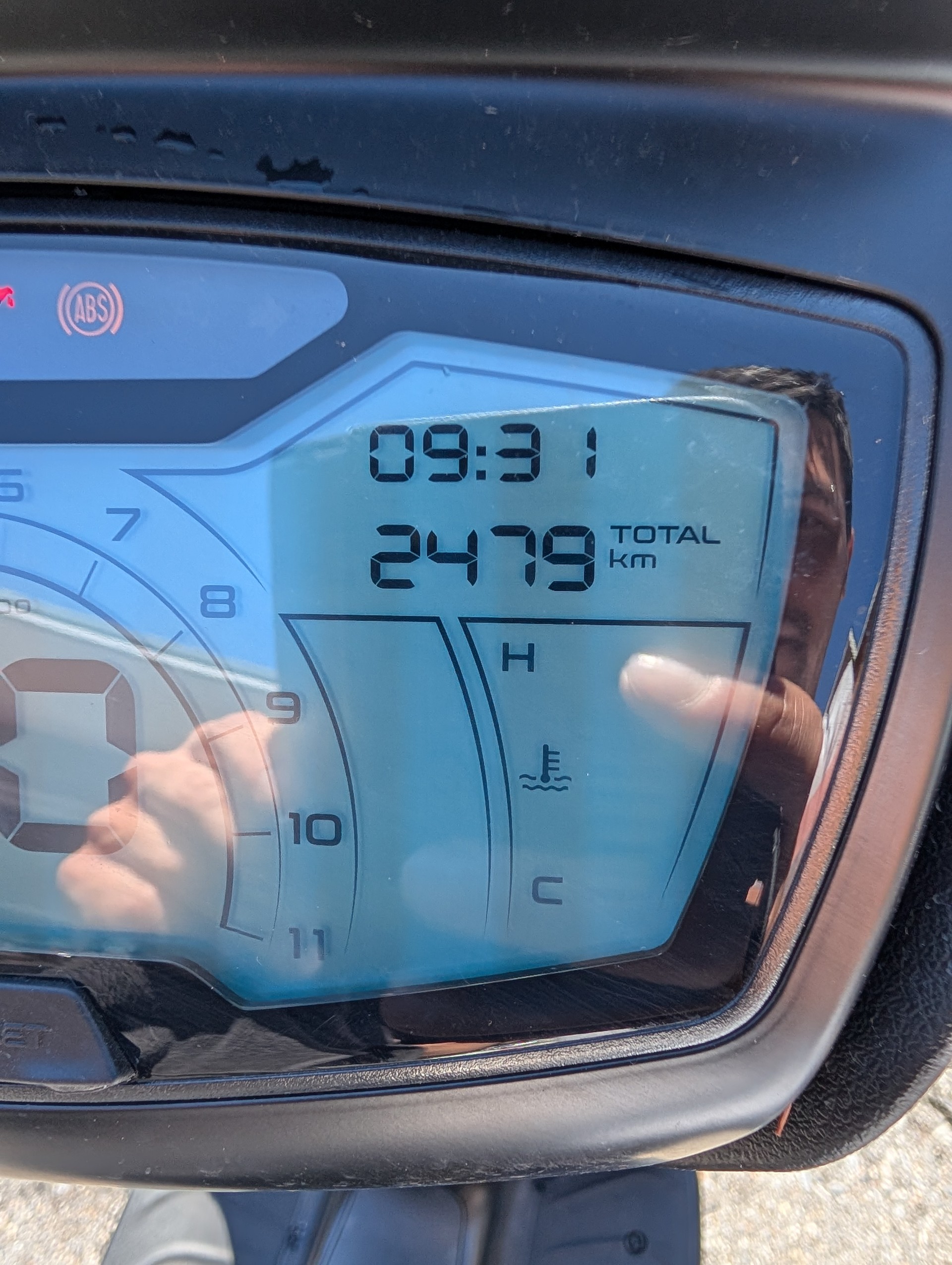 PIAGGIO Medley 200 Sport E5+-showroom-element-3