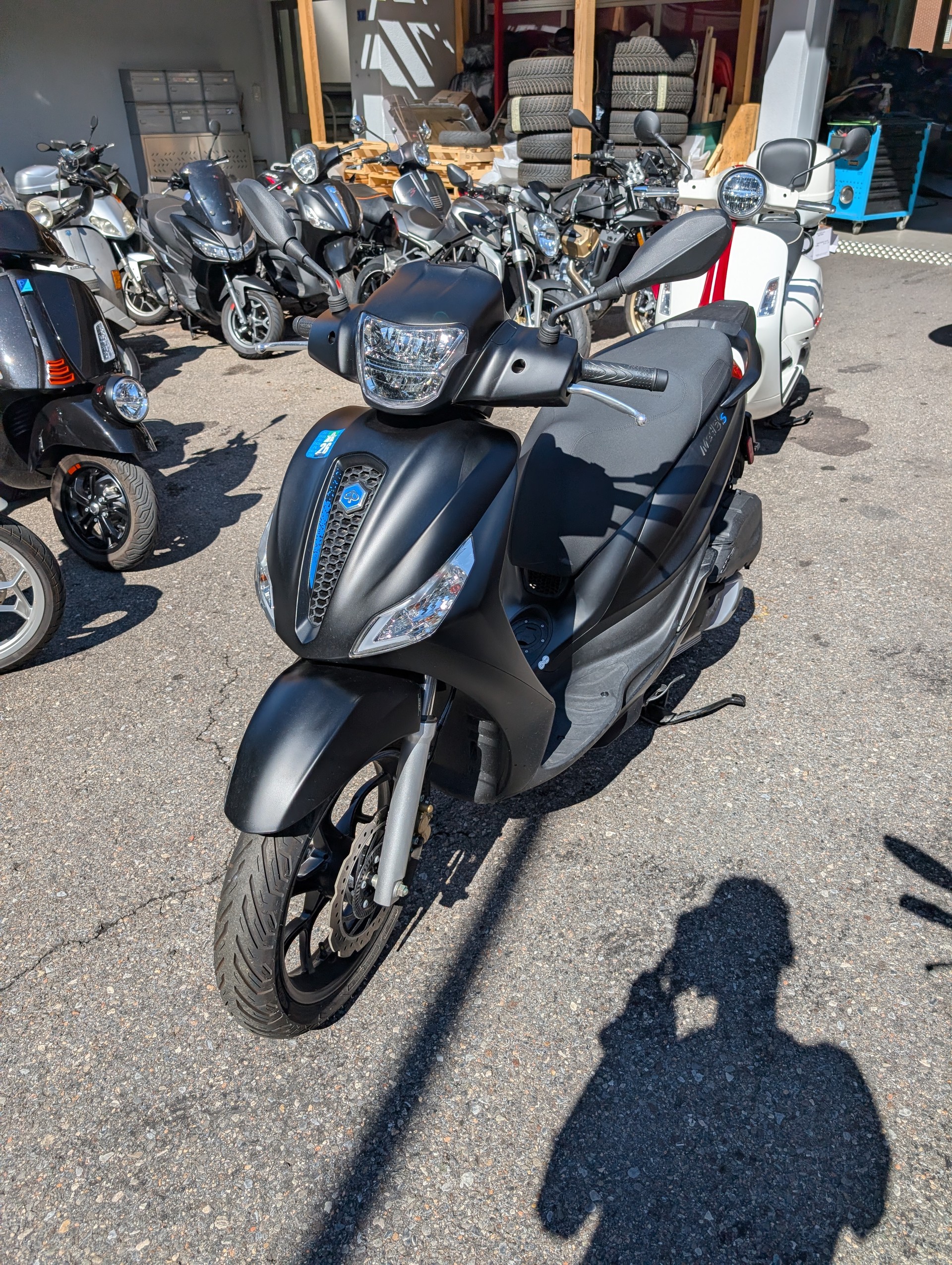 PIAGGIO Medley 200 Sport E5+