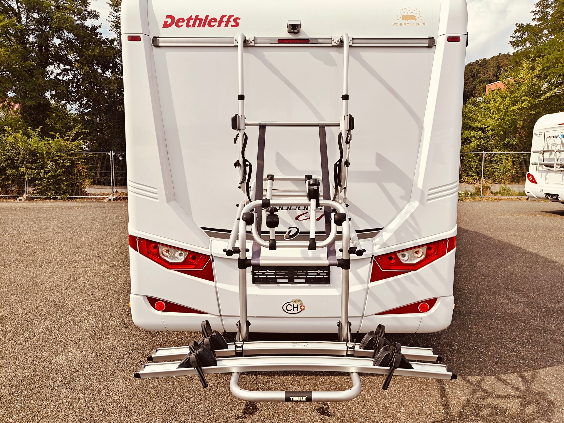 DETHLEFFS Globebus T006 GT -- Automat -- Längsbett -- Solar -- SAT -- Veloträger-image-7
