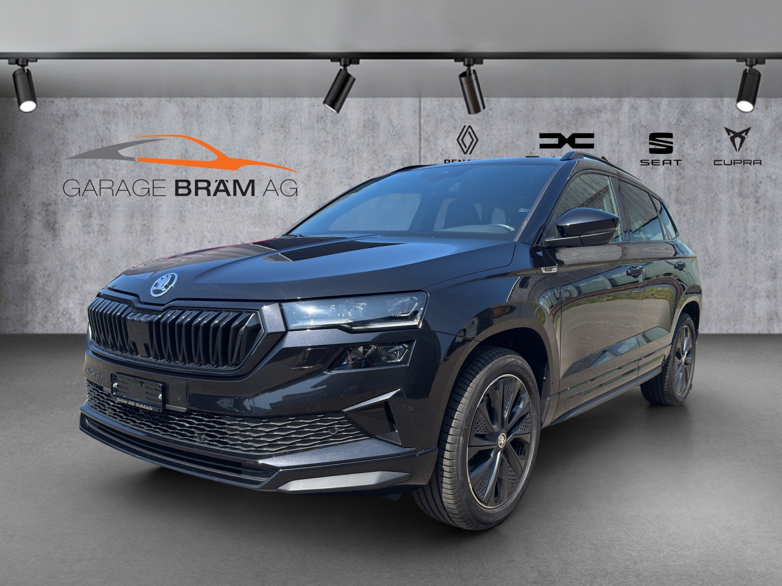 SKODA Karoq 2.0 TDI CR Sport Line 4x4 DSG-image-0