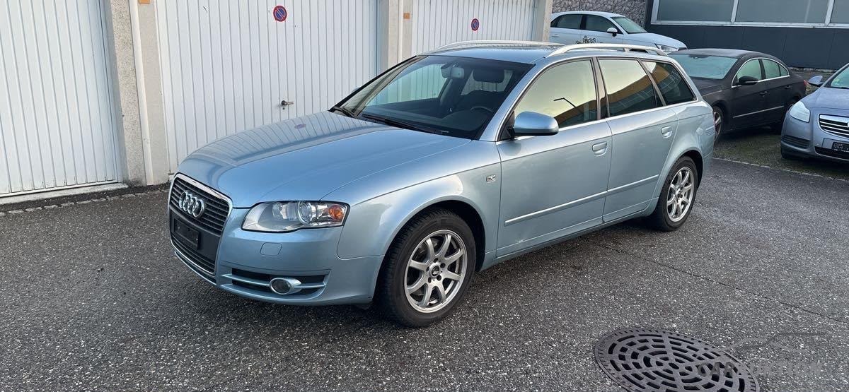 AUDI A4 Avant 1.8 Turbo-showroom-element-2