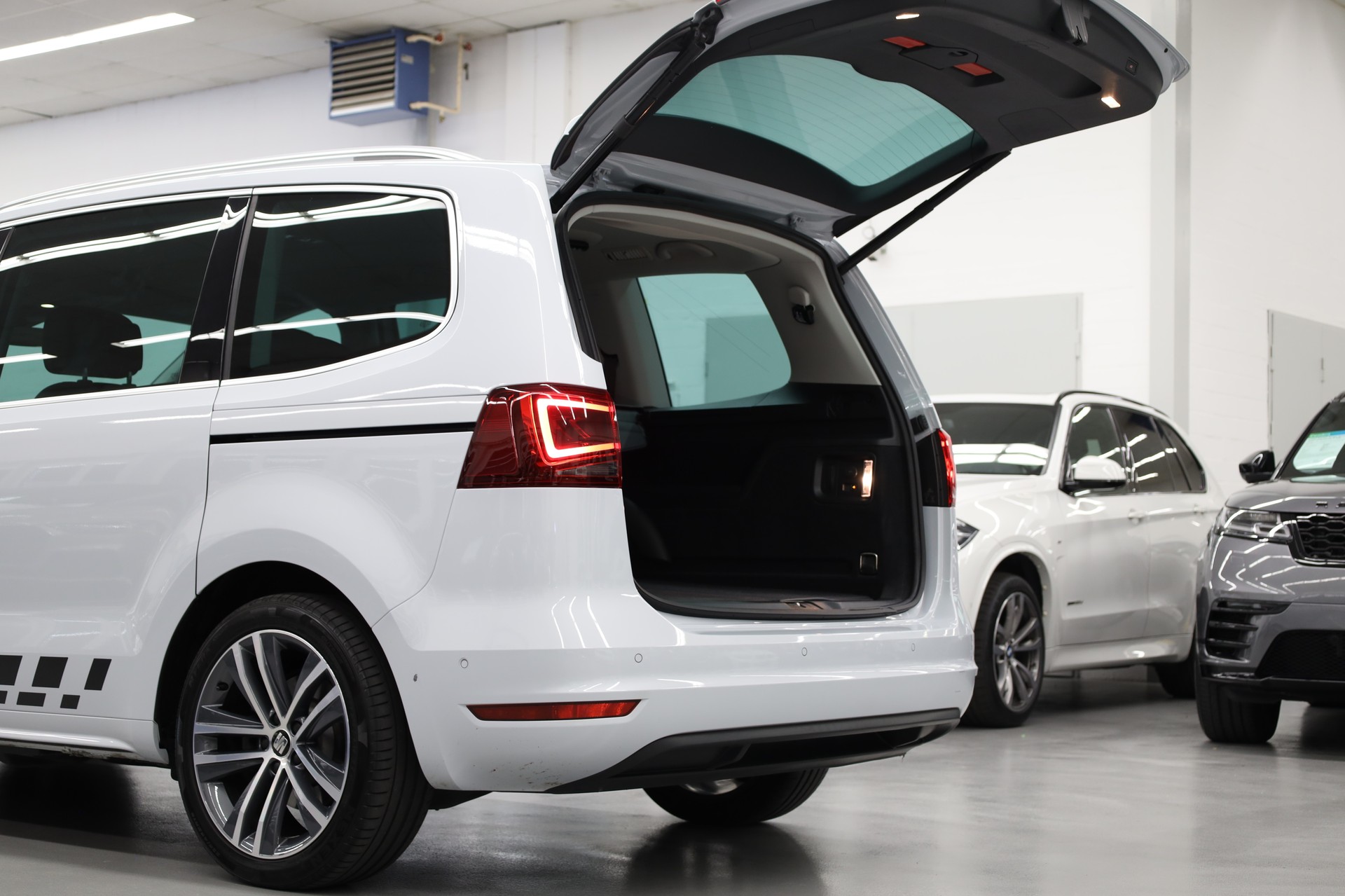 SEAT Alhambra 2.0 TDI 177 Hola FR 4x4DSG S/S-image-16