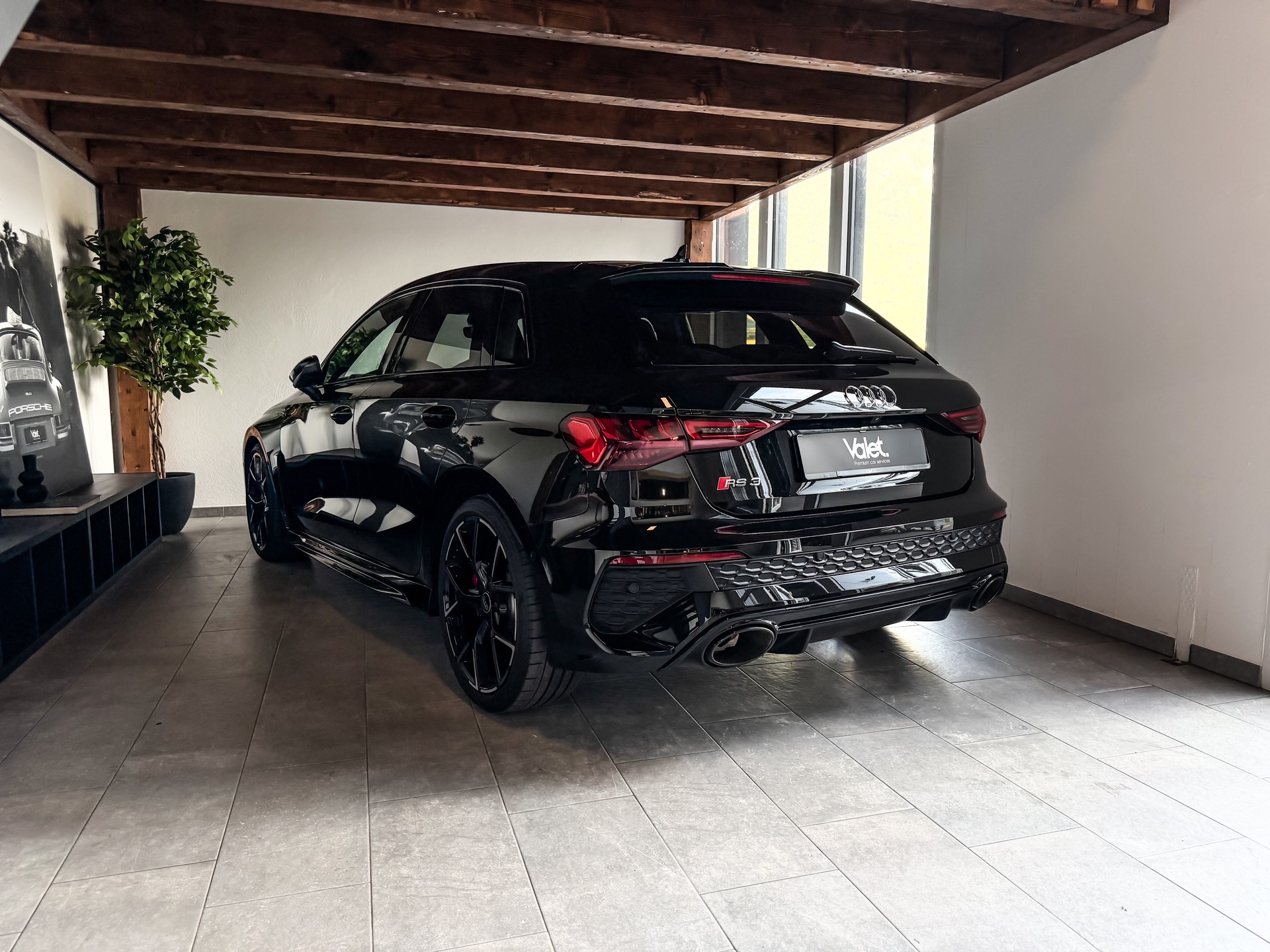 AUDI RS3 Sportback 2.5 TSI quattro S-tronic-image-5